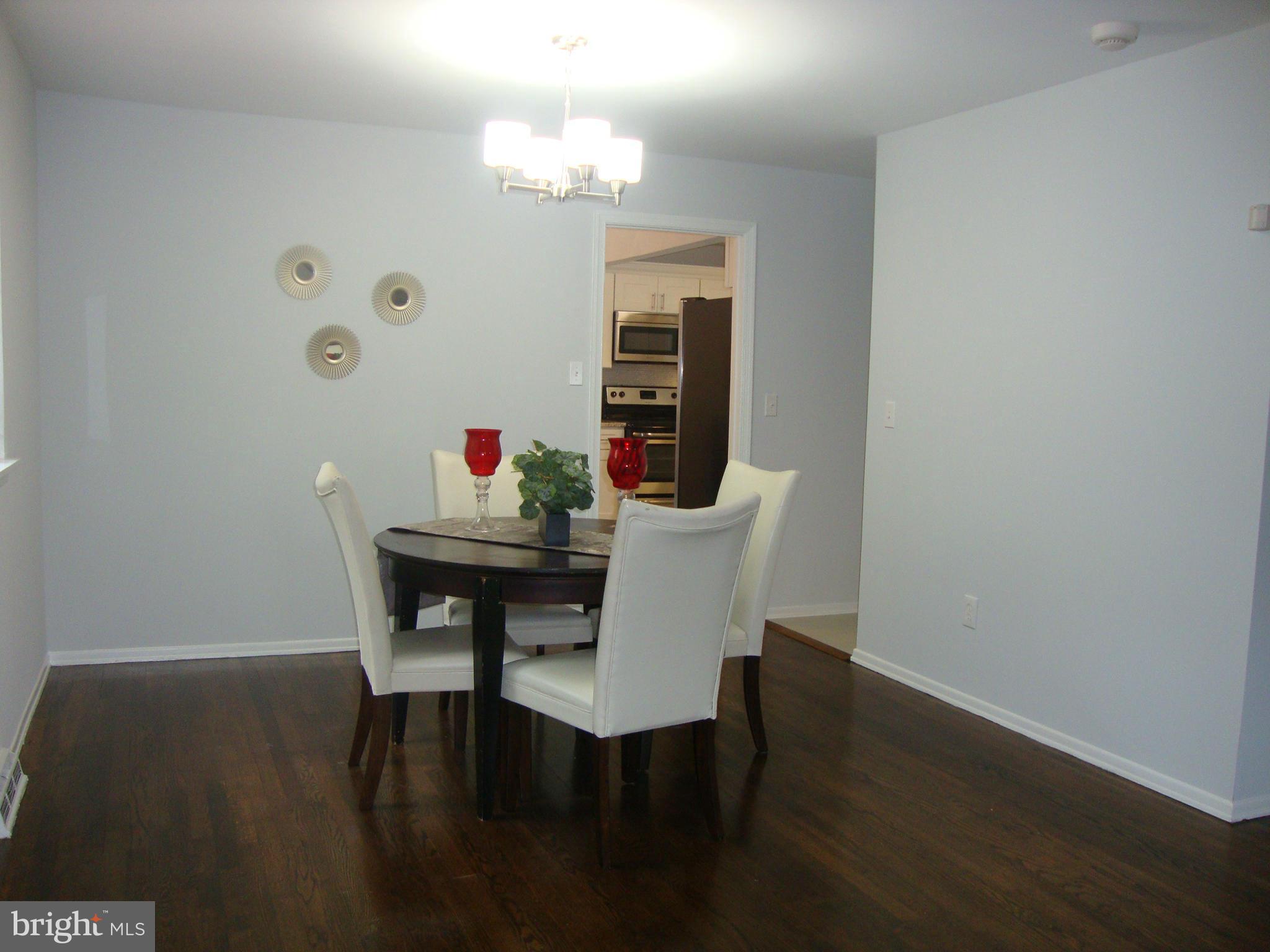 FORT WASHINGTON ESTATES - Residential