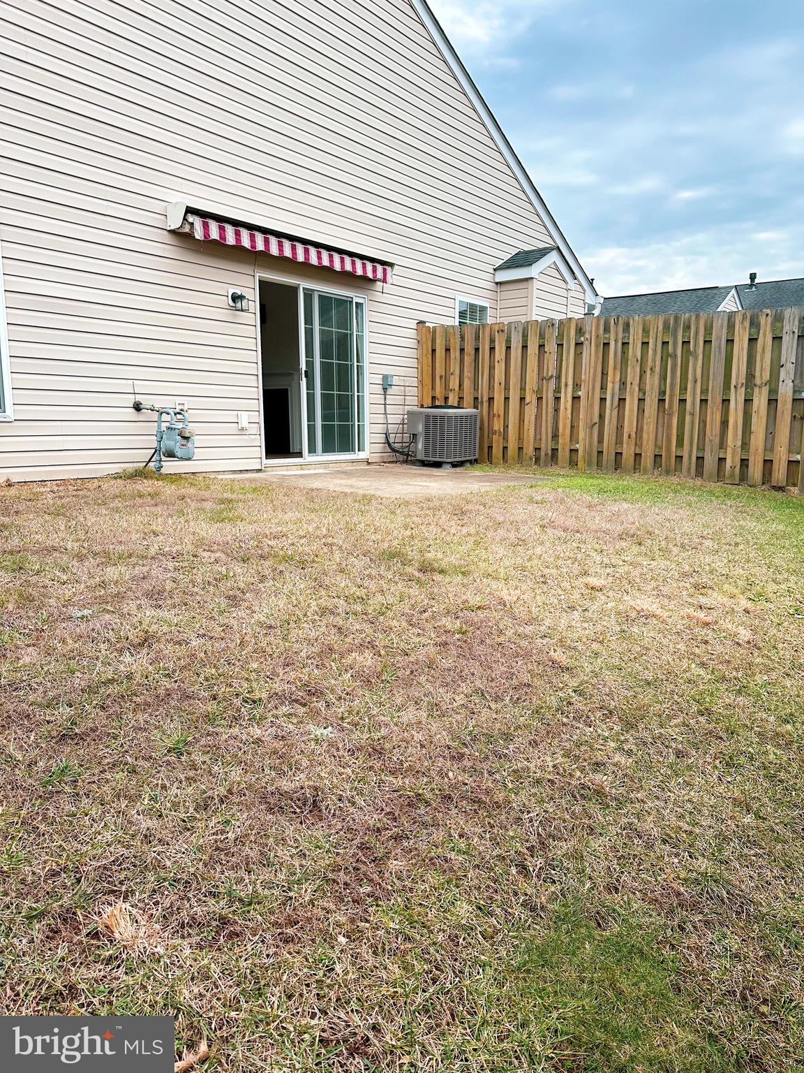 TURNBERRY EAST - Residential Lease