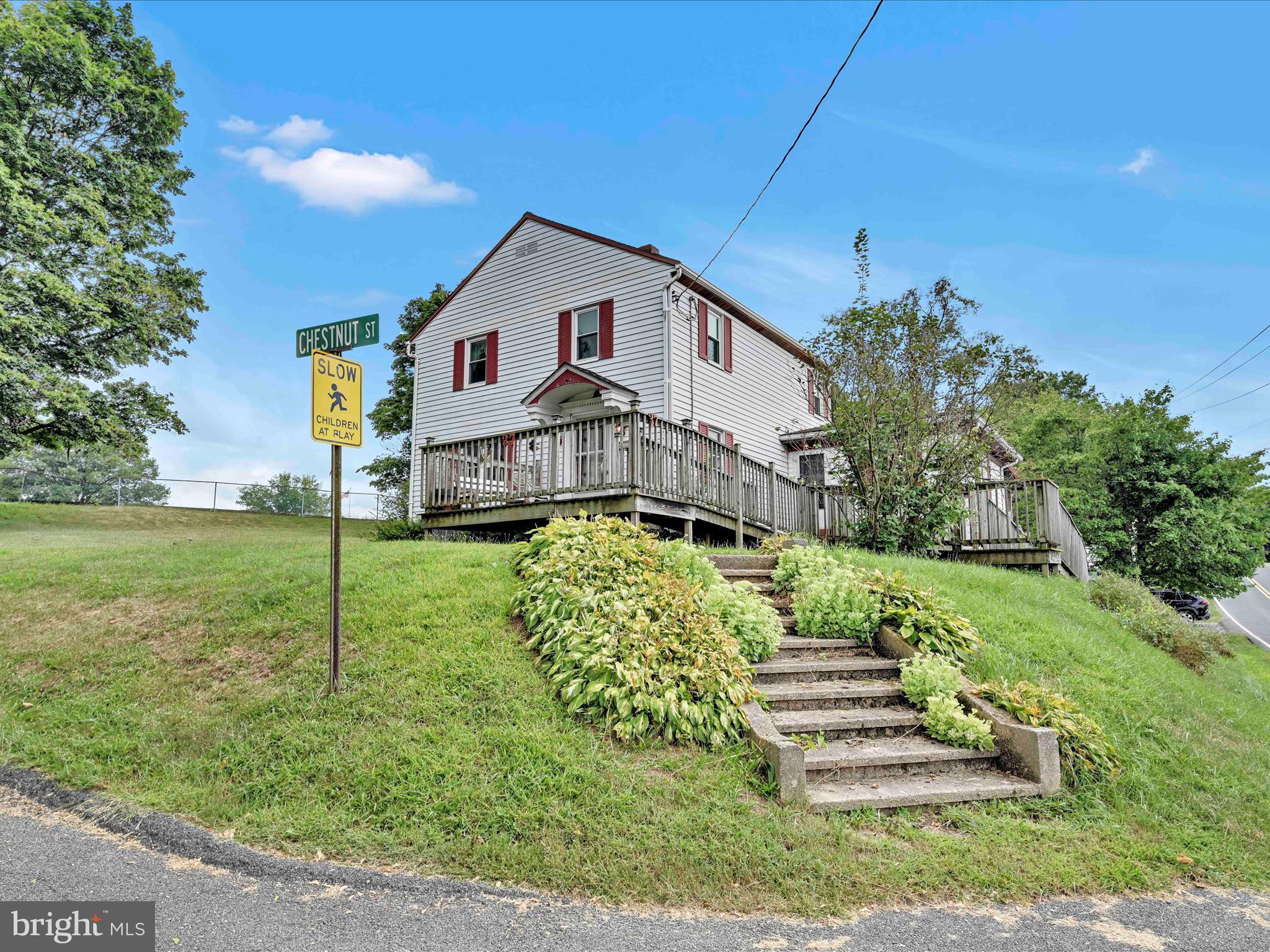 37 SEYMOUR DRIVE