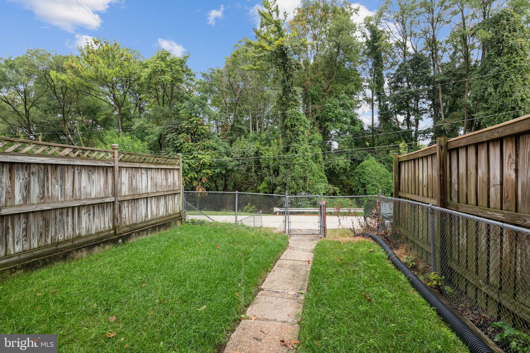 PELHAM WOOD - Residential