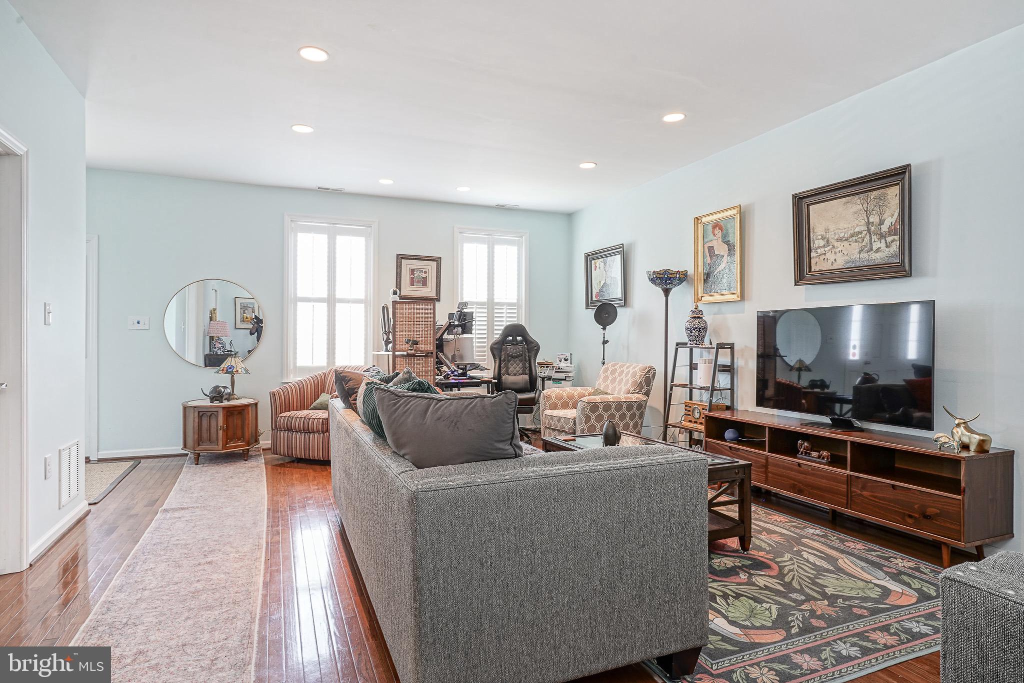 4427 RIVERVIEW LANE 00 48