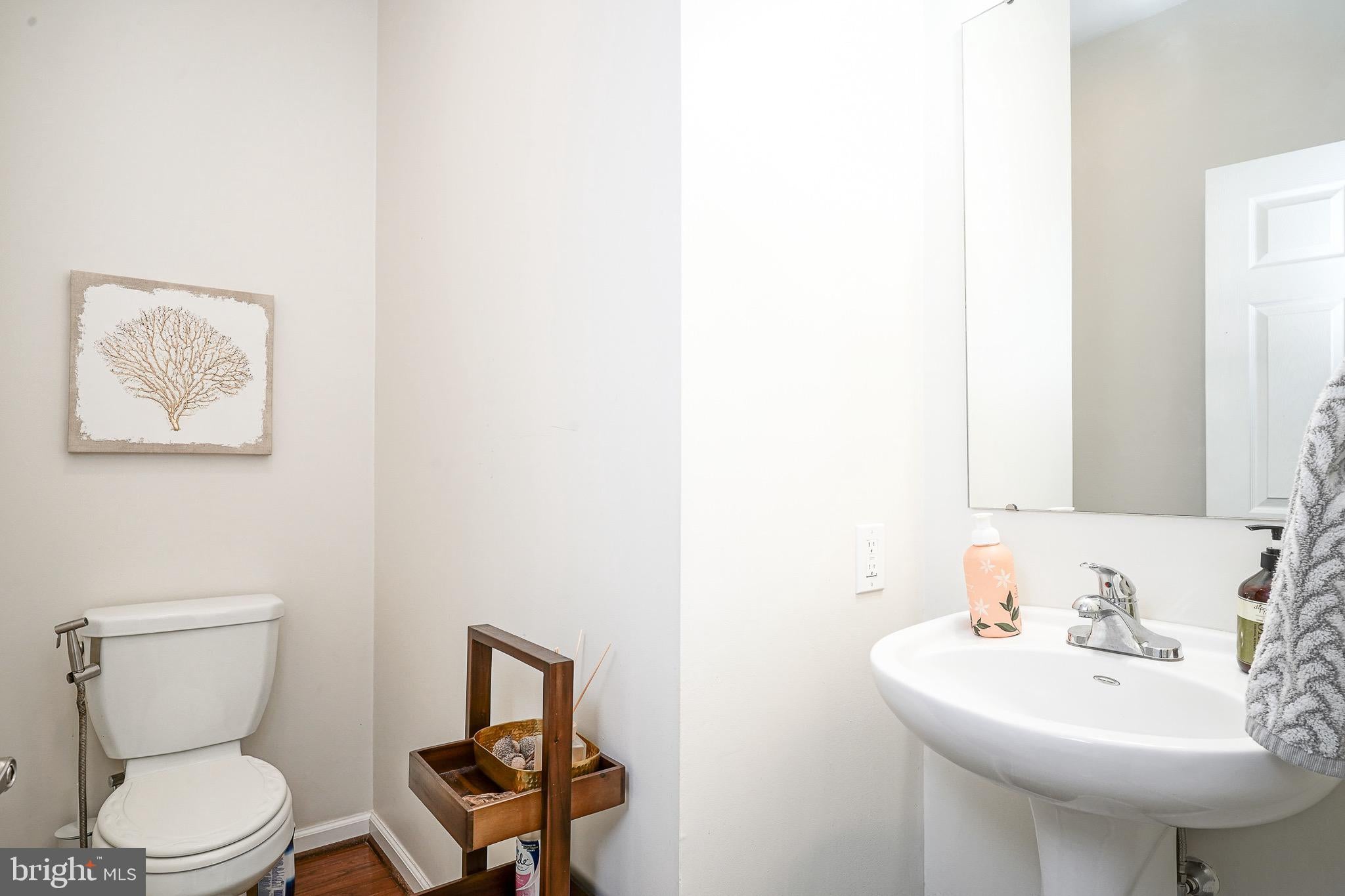 4427 RIVERVIEW LANE 00 48
