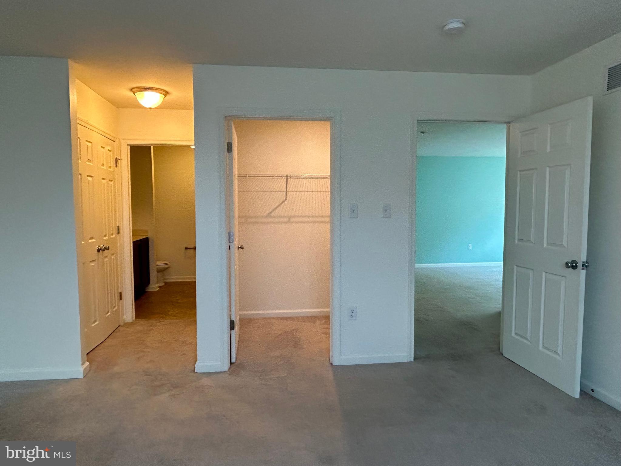 MERIDIAN CROSSING - Residential Lease