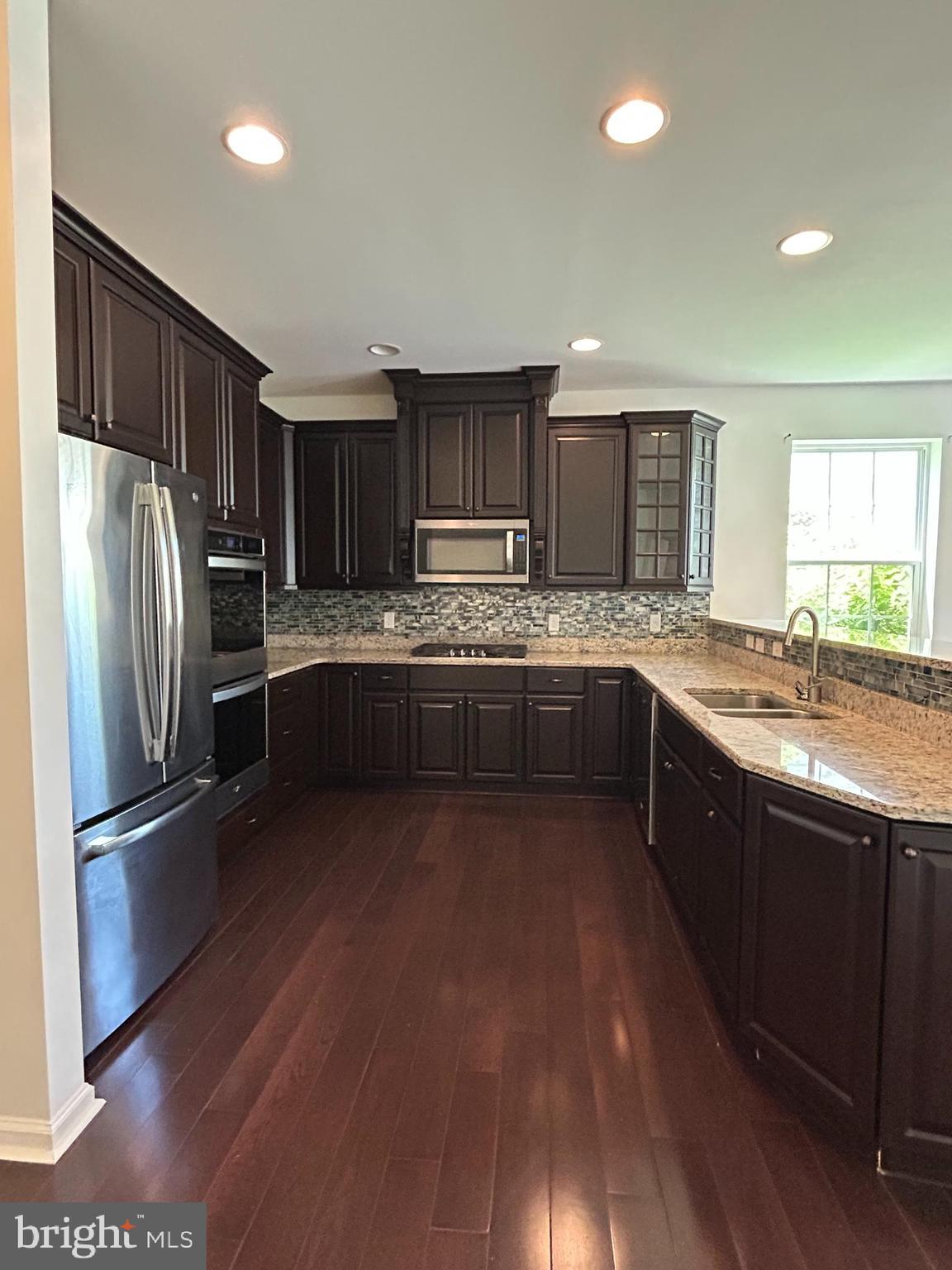 MERIDIAN CROSSING - Residential Lease