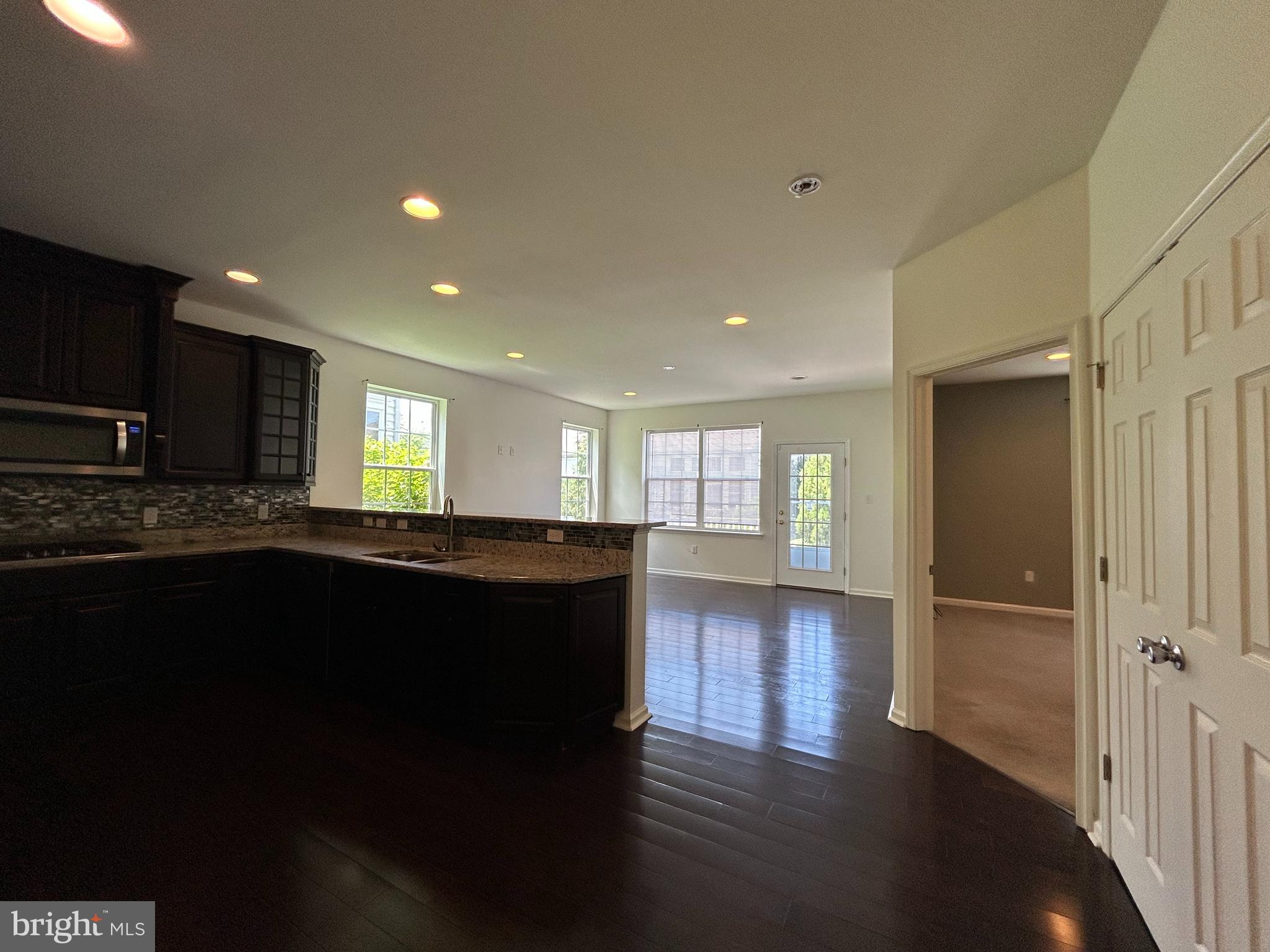 MERIDIAN CROSSING - Residential Lease