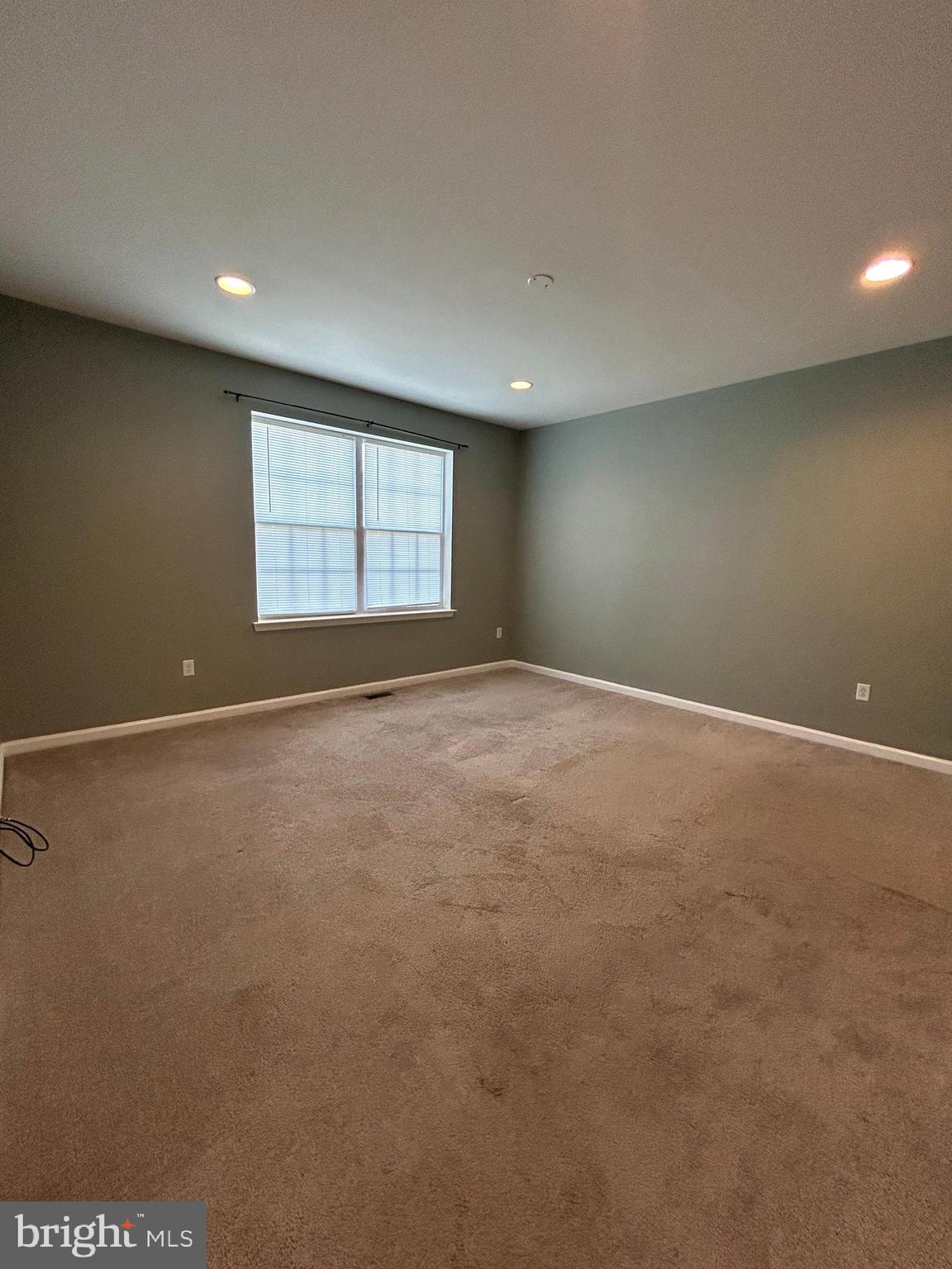 MERIDIAN CROSSING - Residential Lease