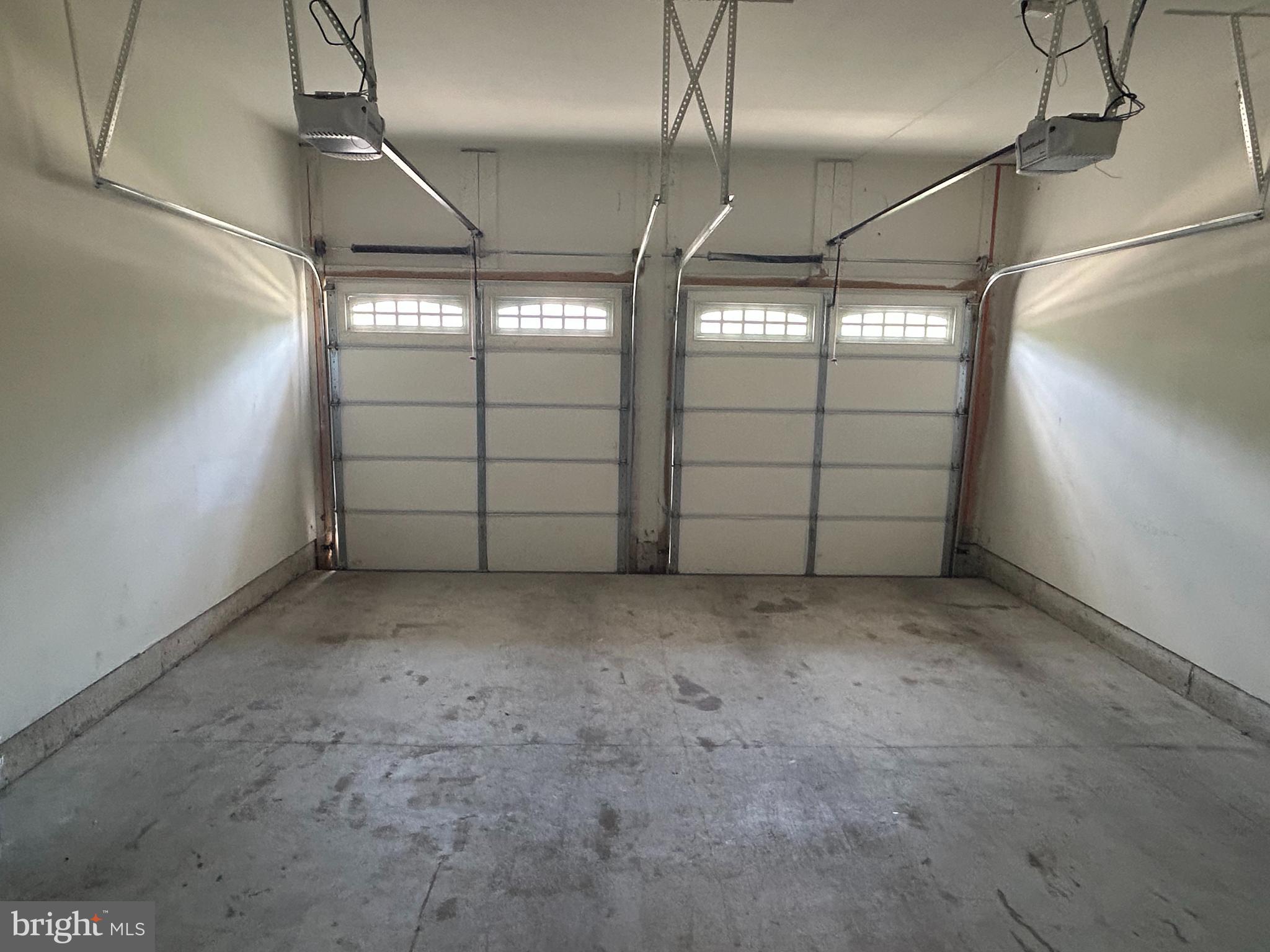 MERIDIAN CROSSING - Residential Lease