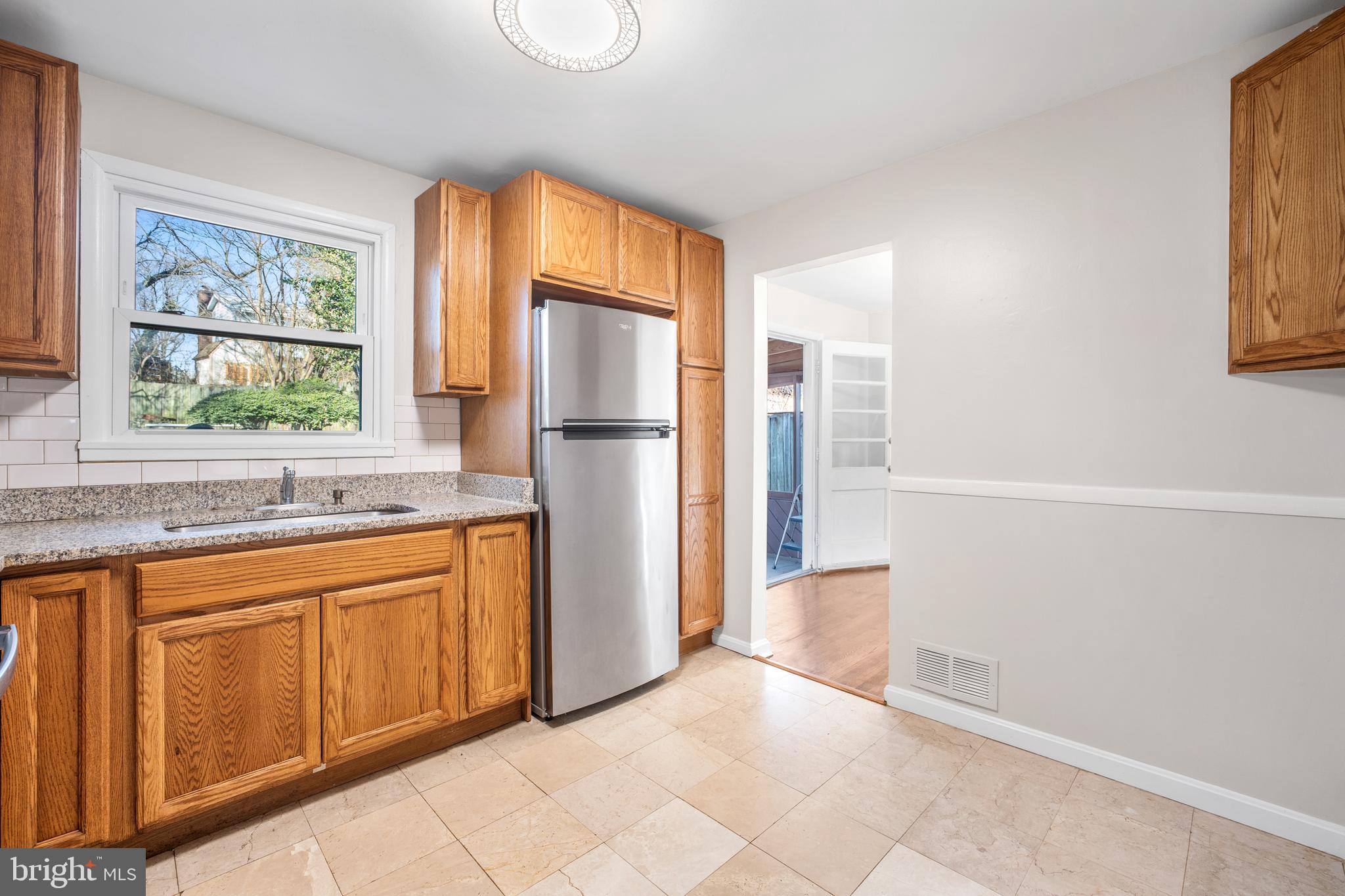 WHEATON WOODS - Residential