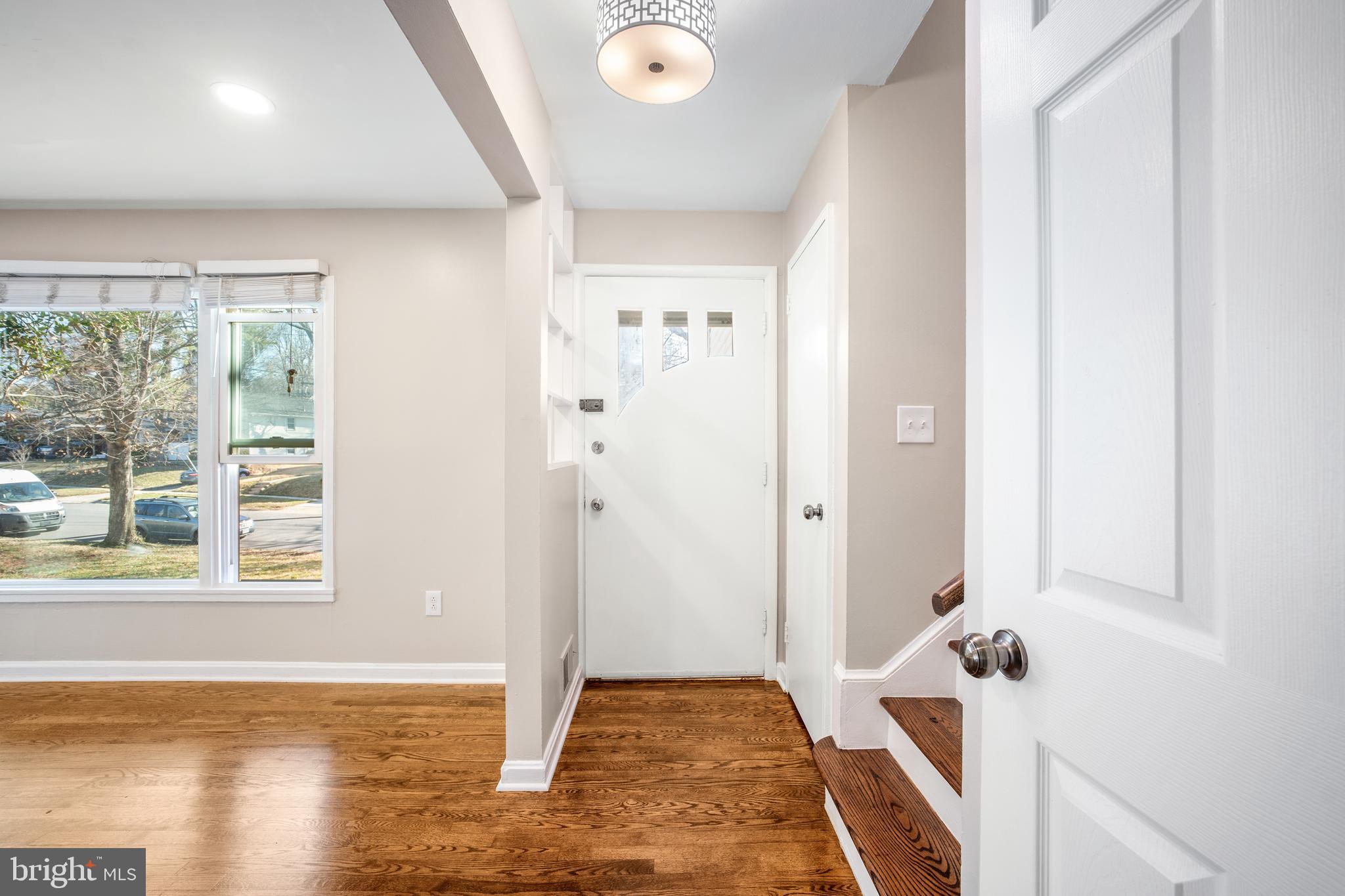 WHEATON WOODS - Residential