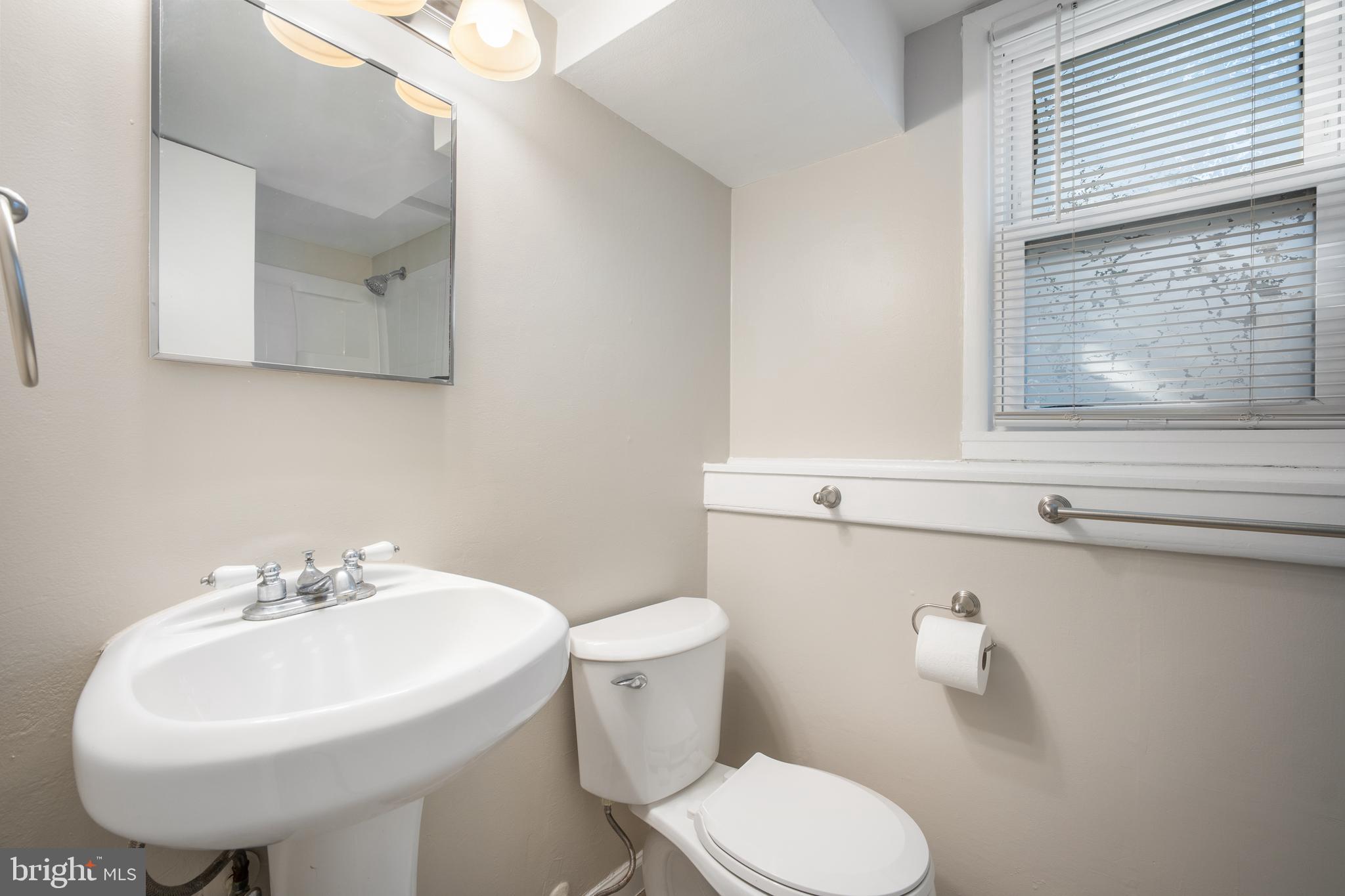 WHEATON WOODS - Residential