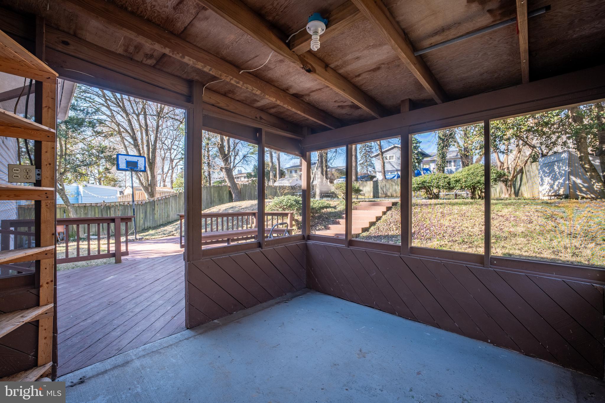 WHEATON WOODS - Residential