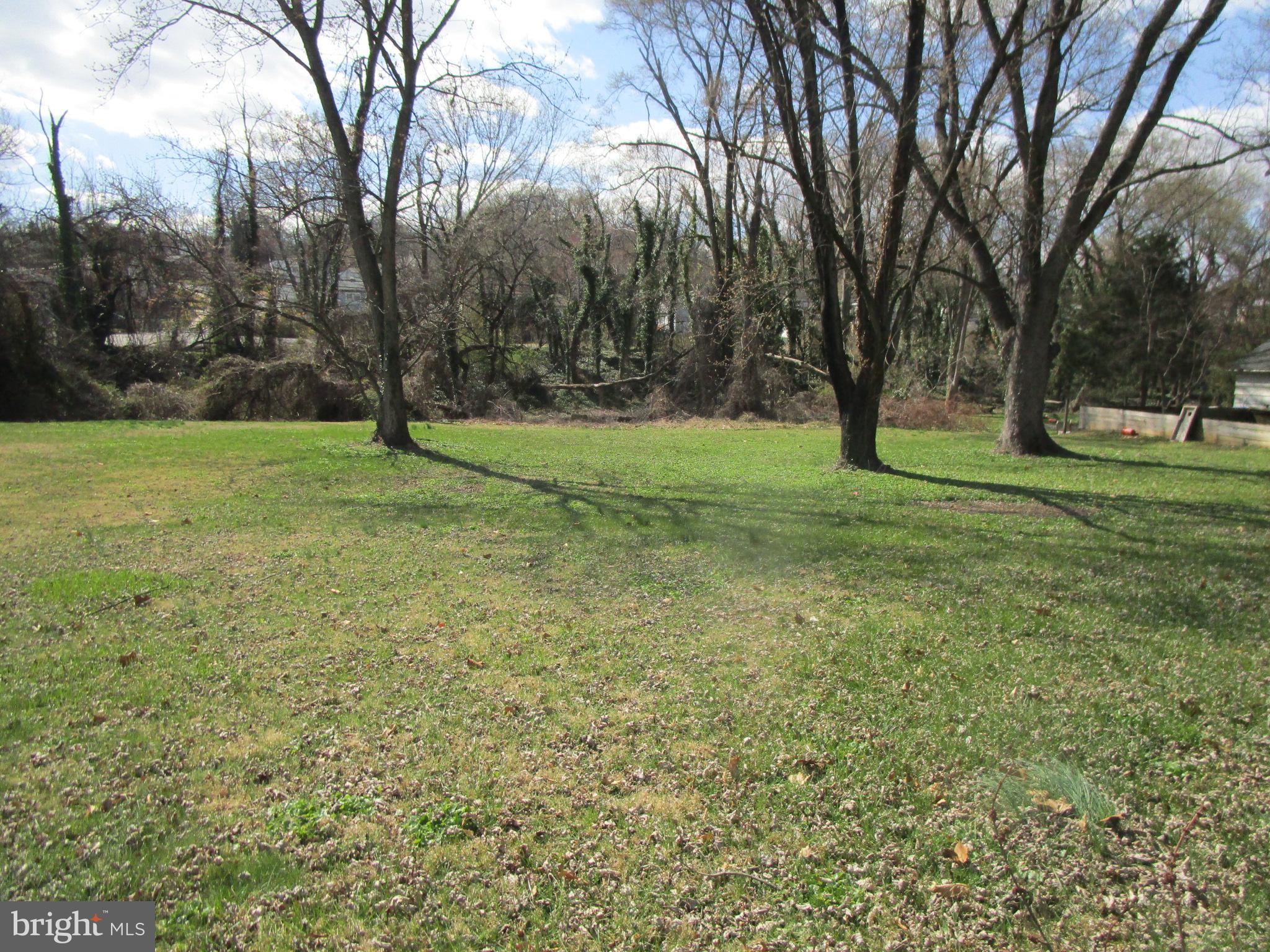 WEST HALETHORPE - Residential