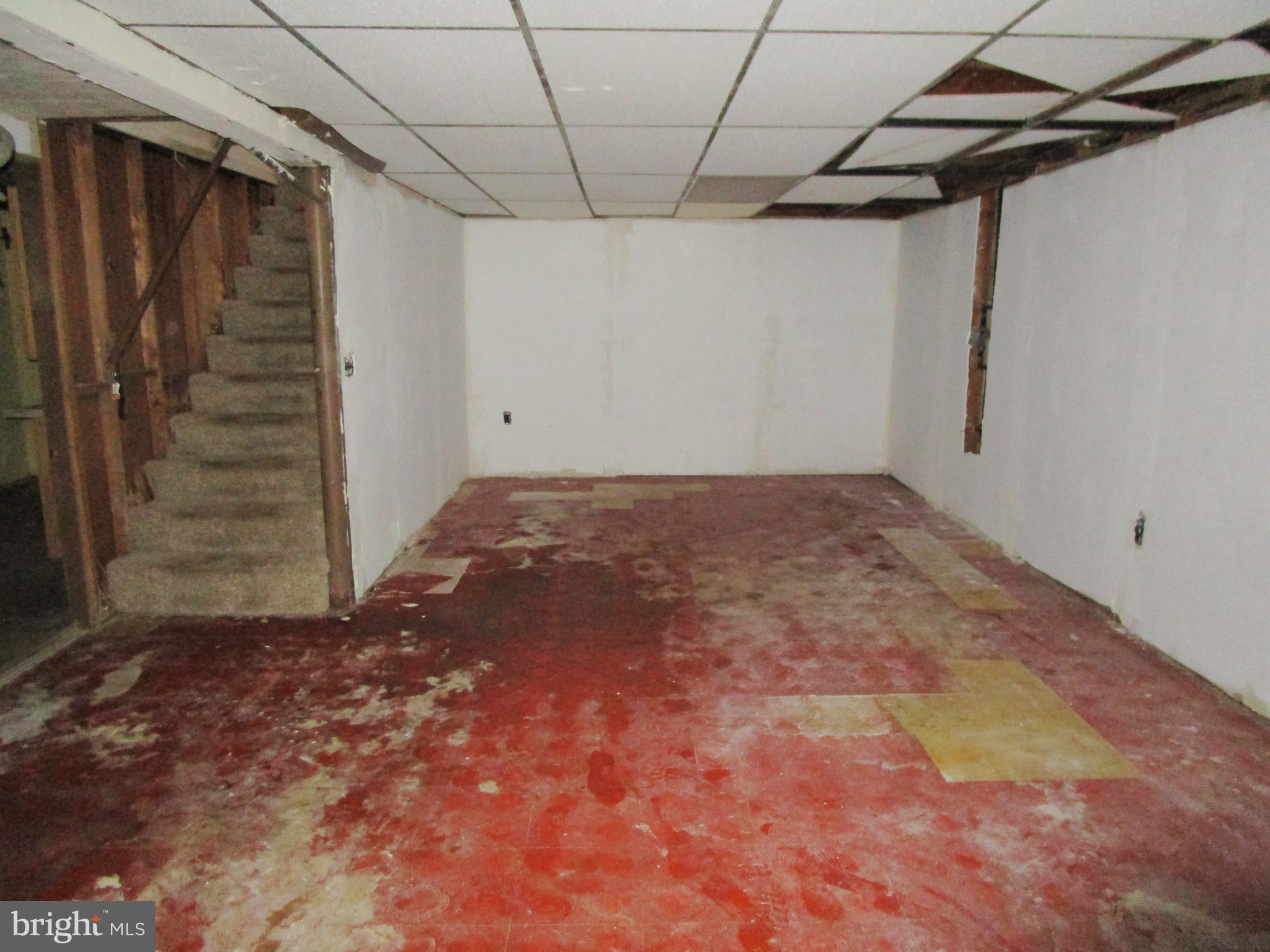 WEST HALETHORPE - Residential