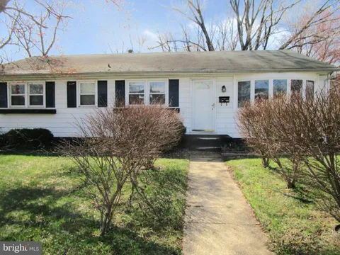 5742 1st Avenue, Baltimore, MD 21227 - MLS#: MDBC2122864