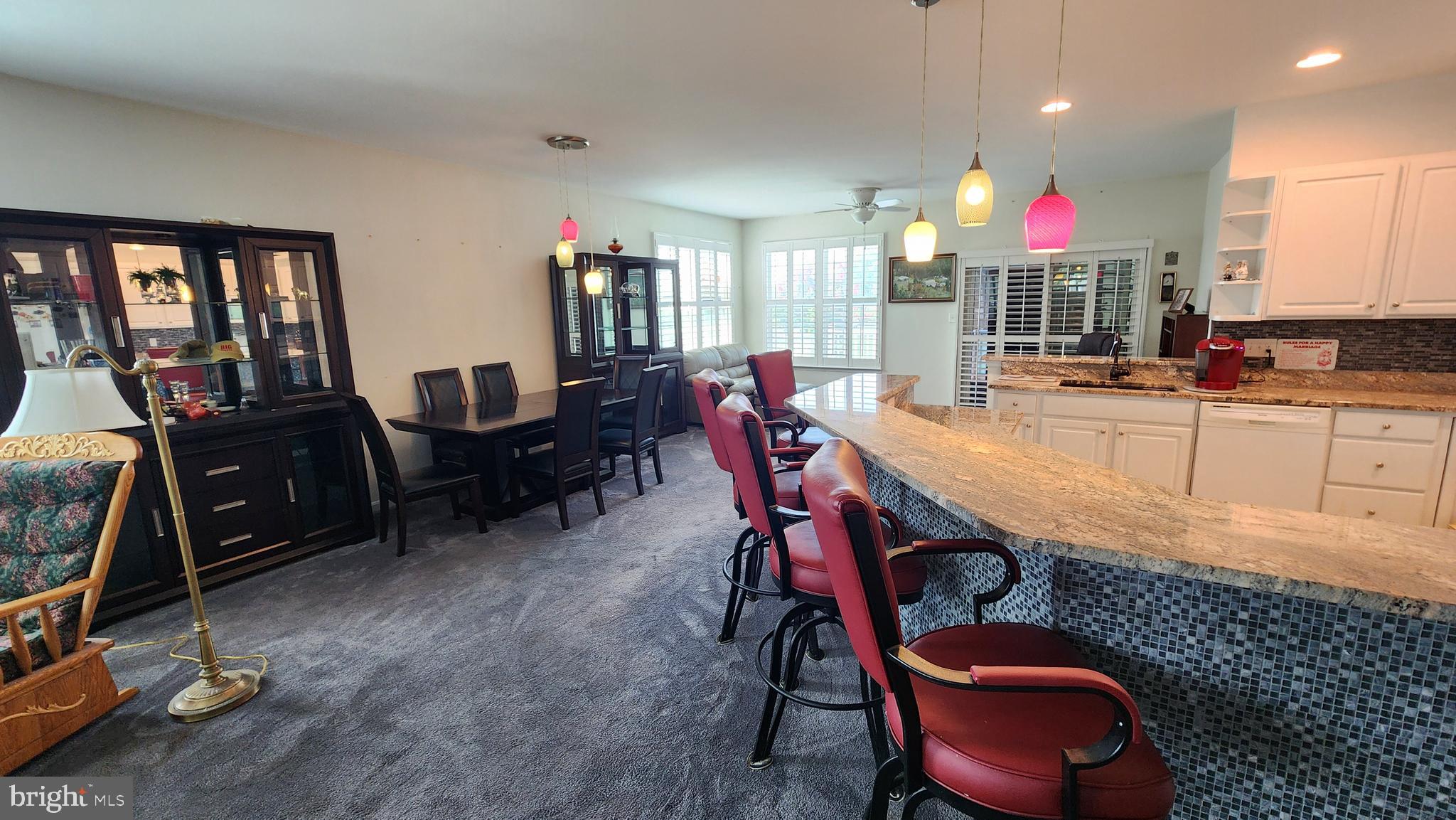 CHAMPIONS CLUB - Residential