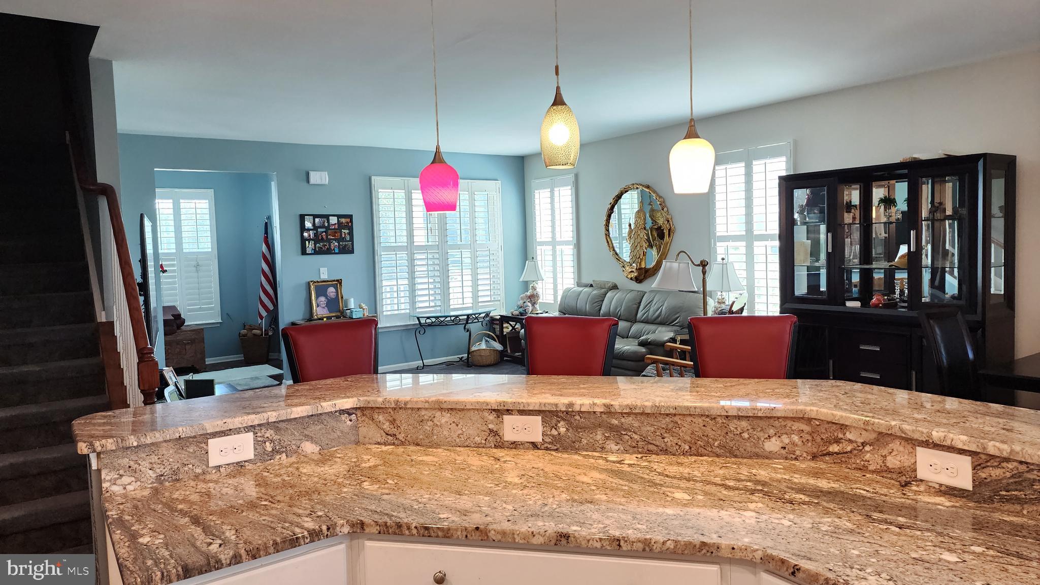 CHAMPIONS CLUB - Residential