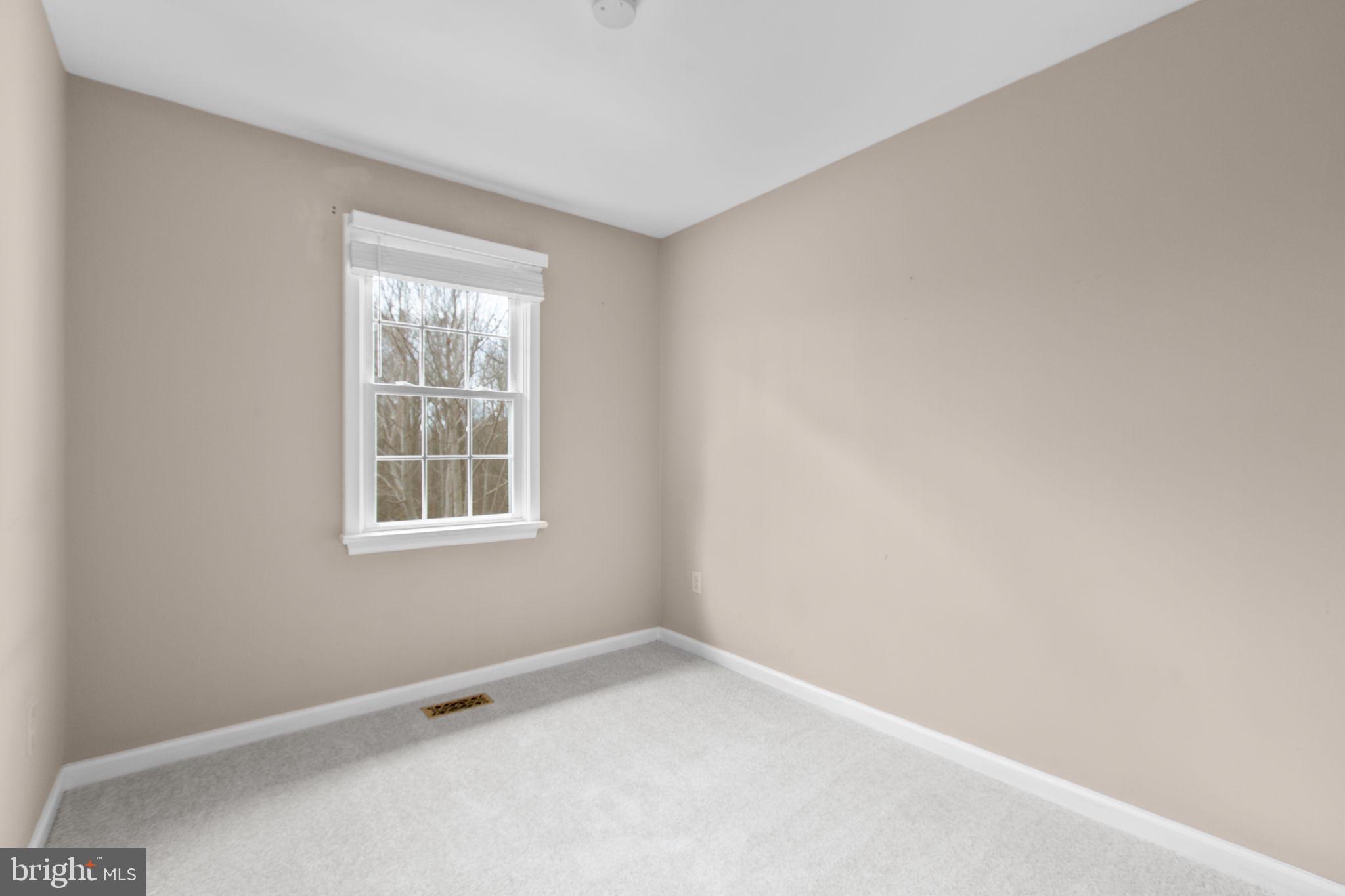 BREEZEWOOD FOREST - Residential