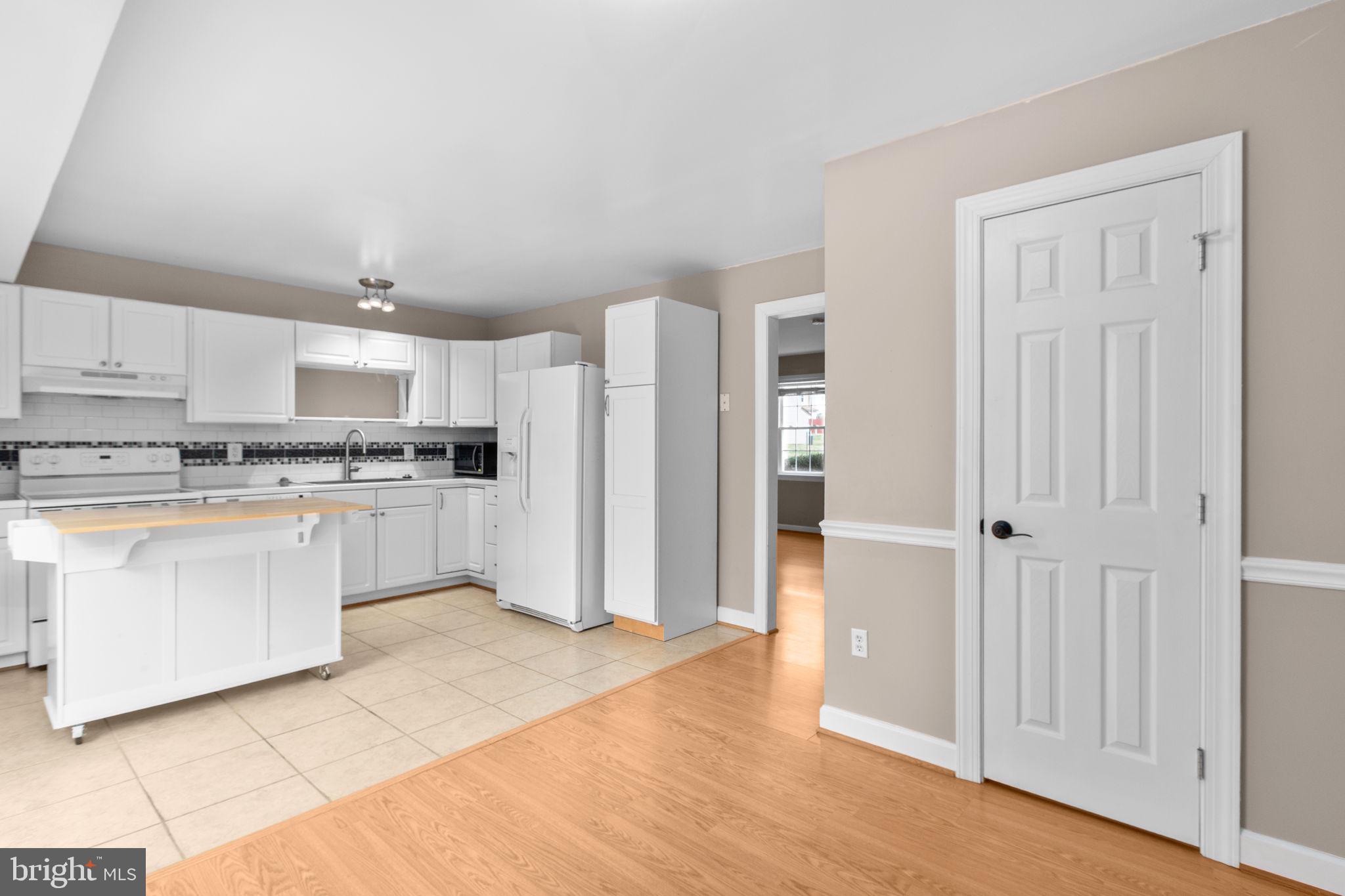 BREEZEWOOD FOREST - Residential