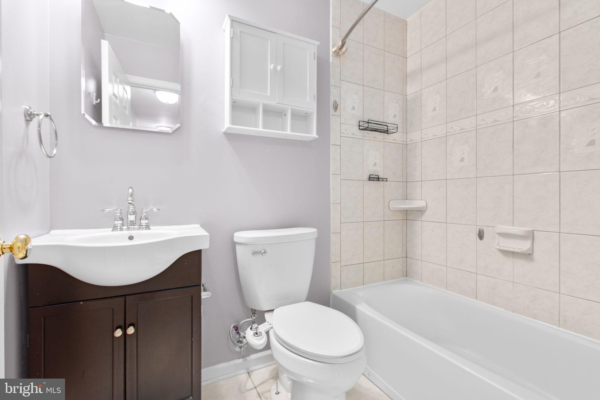 BREEZEWOOD FOREST - Residential