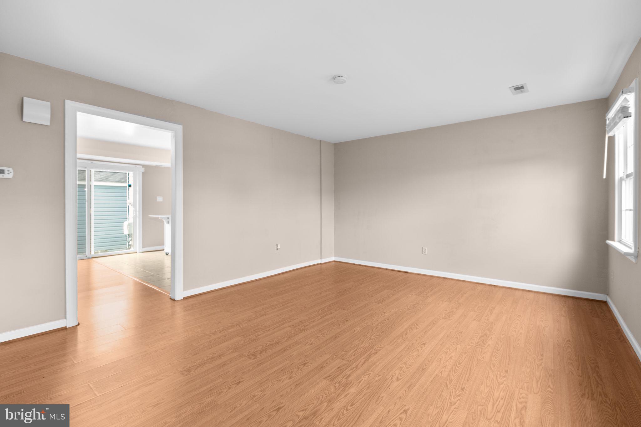 BREEZEWOOD FOREST - Residential