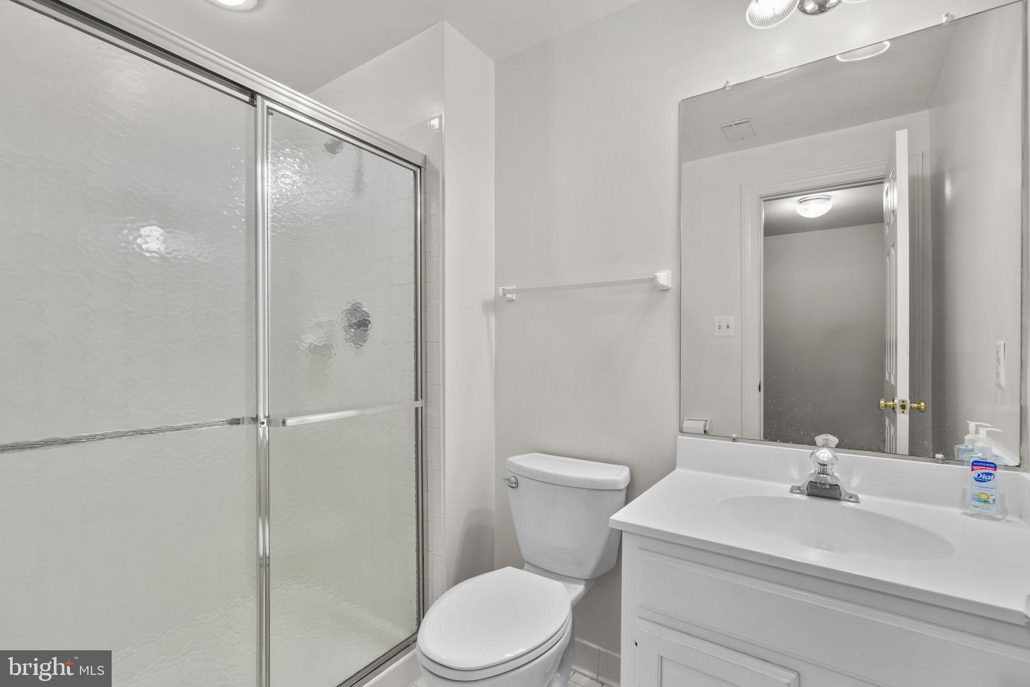 SADDLE CREEK - Residential