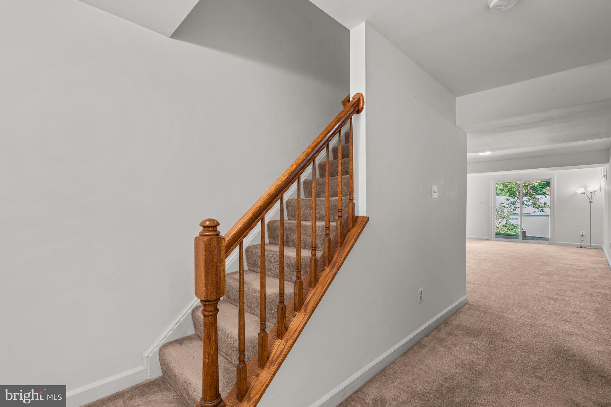 SADDLE CREEK - Residential