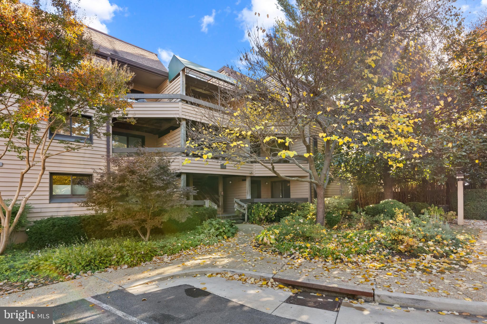 THE POINT CONDO - Residential Lease