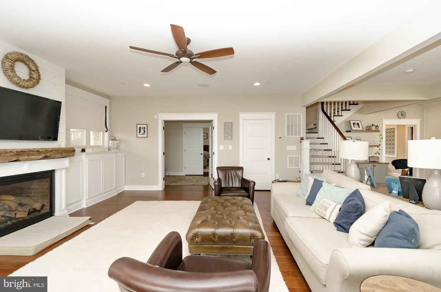 BAY RIDGE - Residential