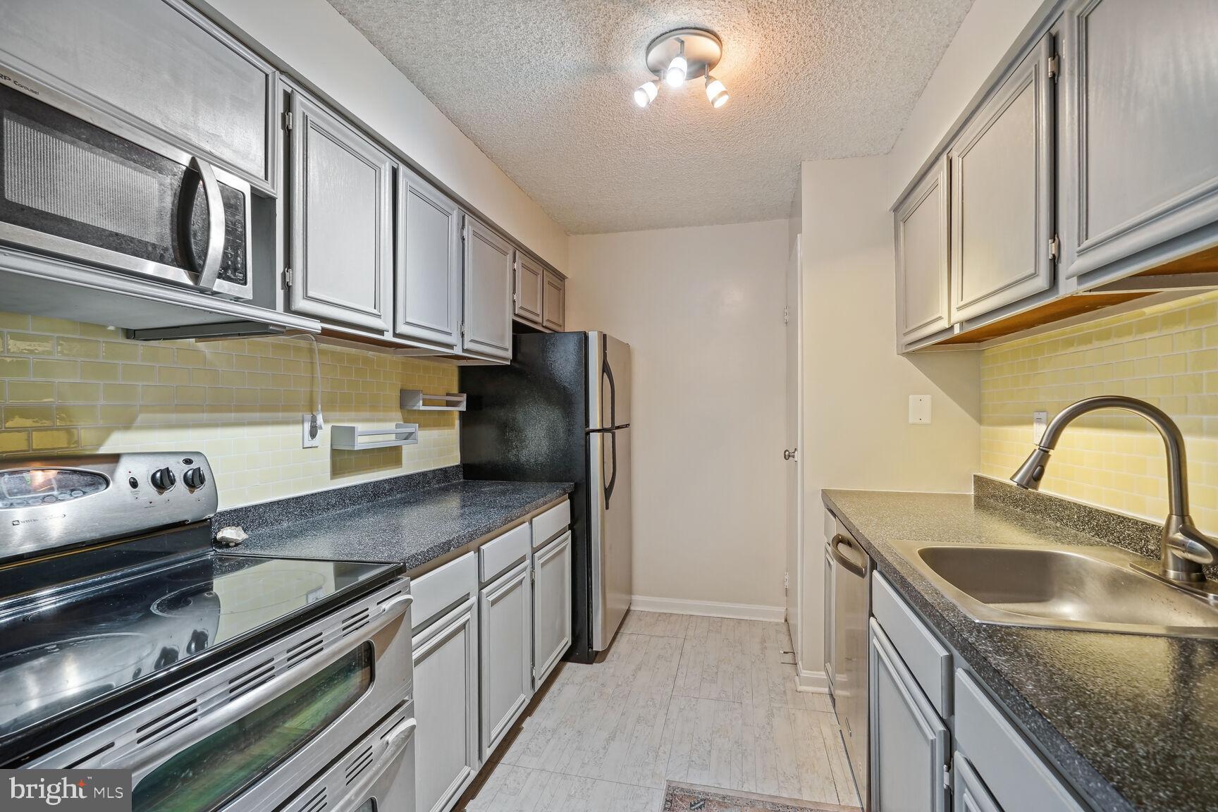 GREENHOUSE - Residential