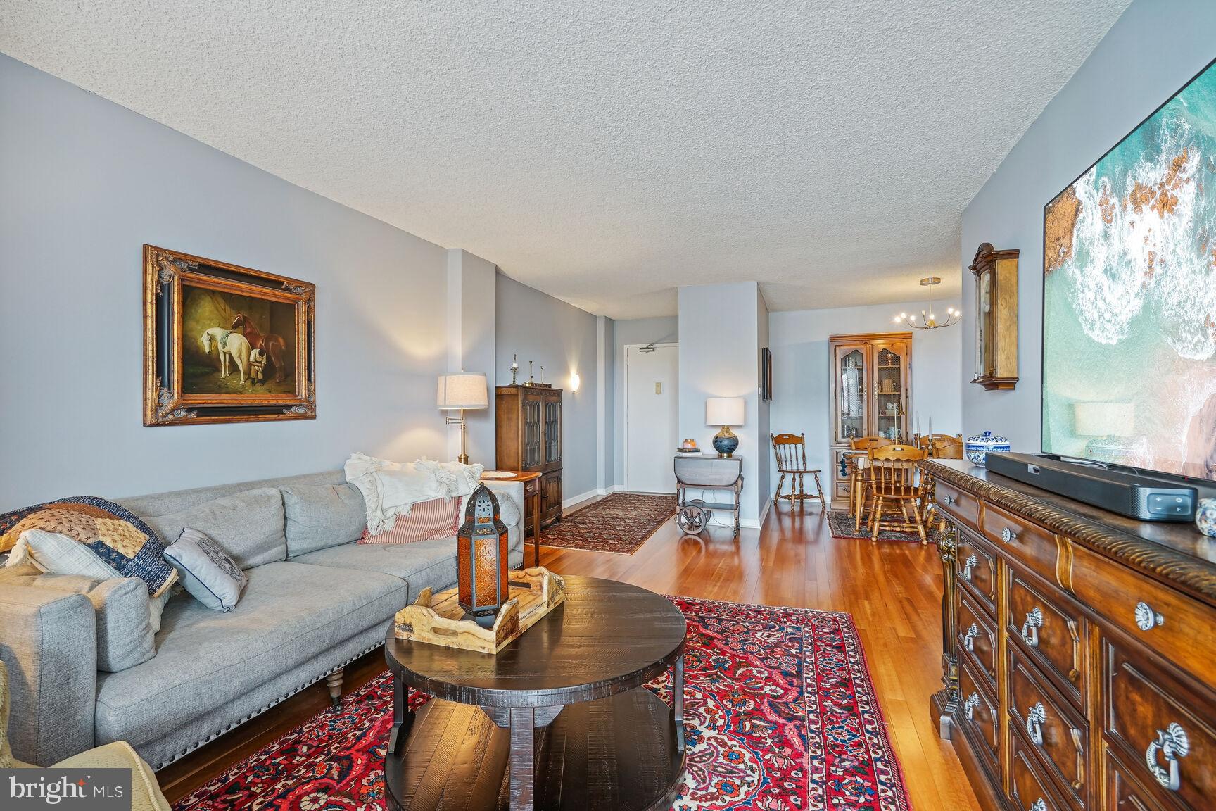 GREENHOUSE - Residential