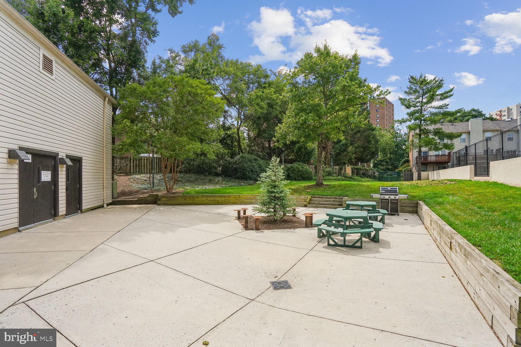 GREENHOUSE - Residential