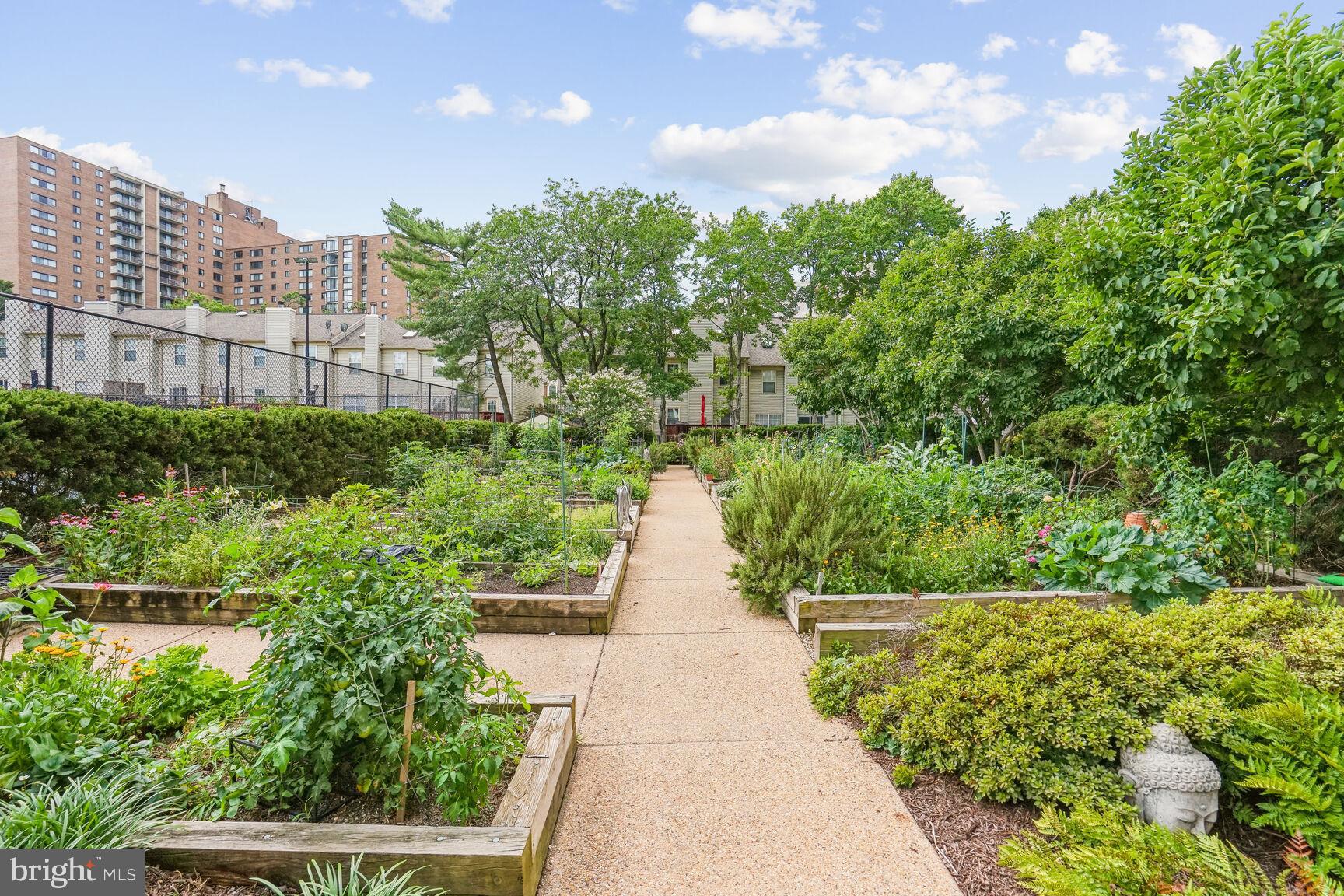 GREENHOUSE - Residential