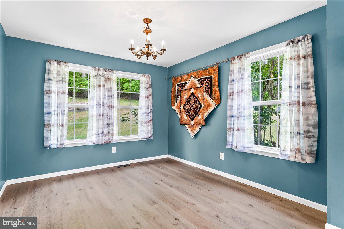 GARNET HILLS - Residential