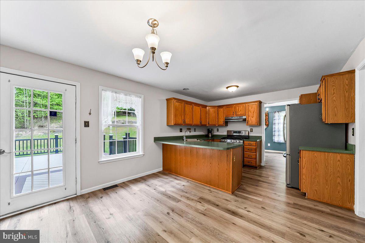 GARNET HILLS - Residential