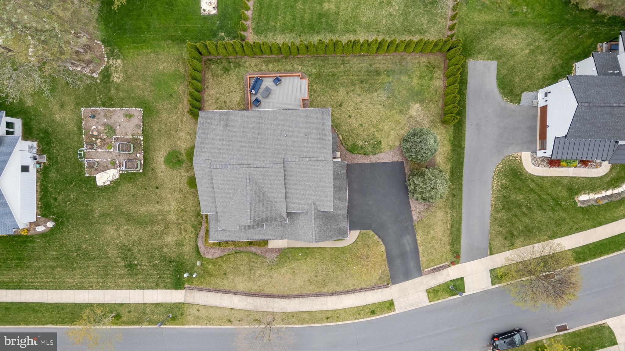 BARNBRIDGE - Residential