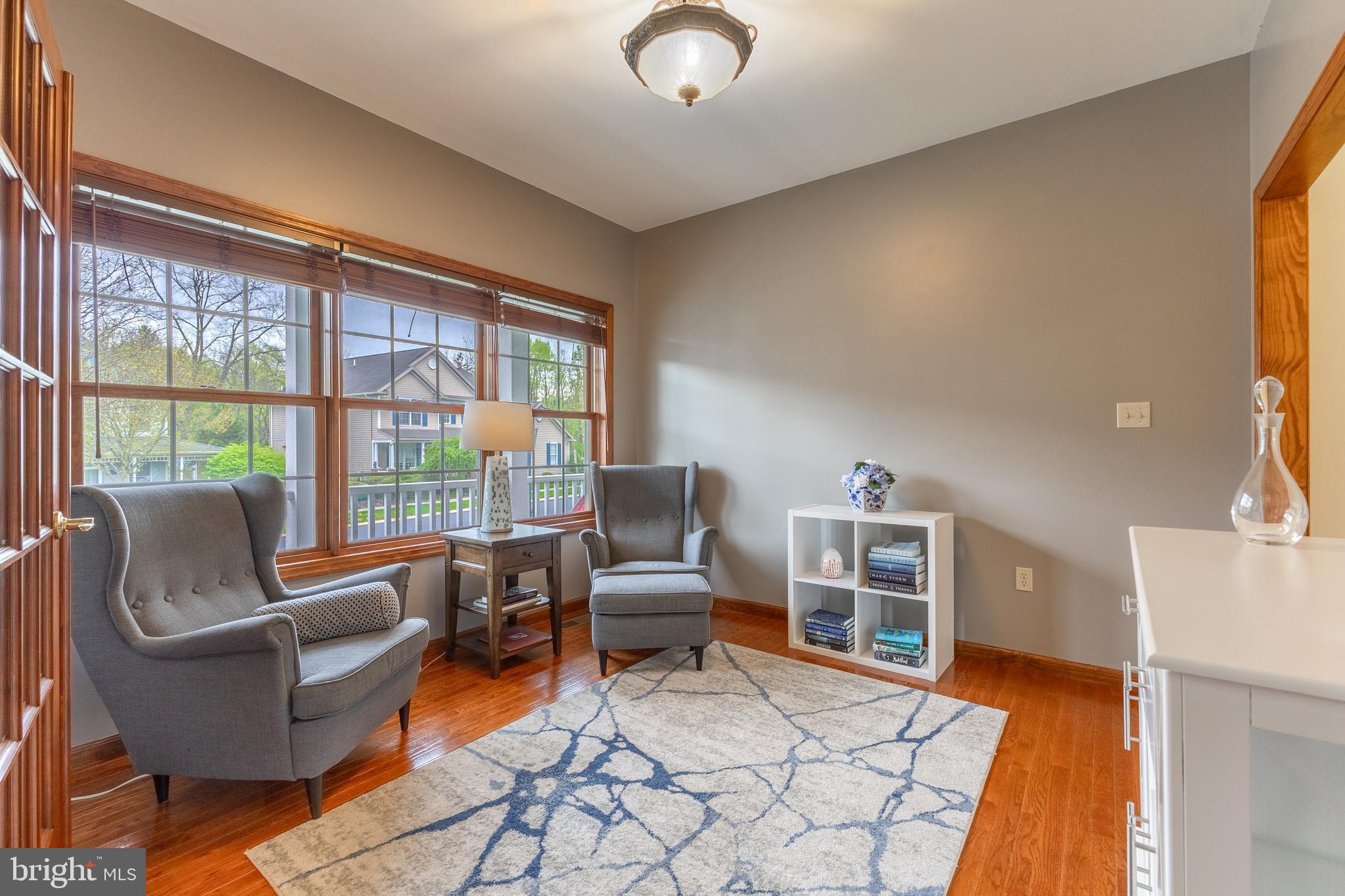 BARNBRIDGE - Residential