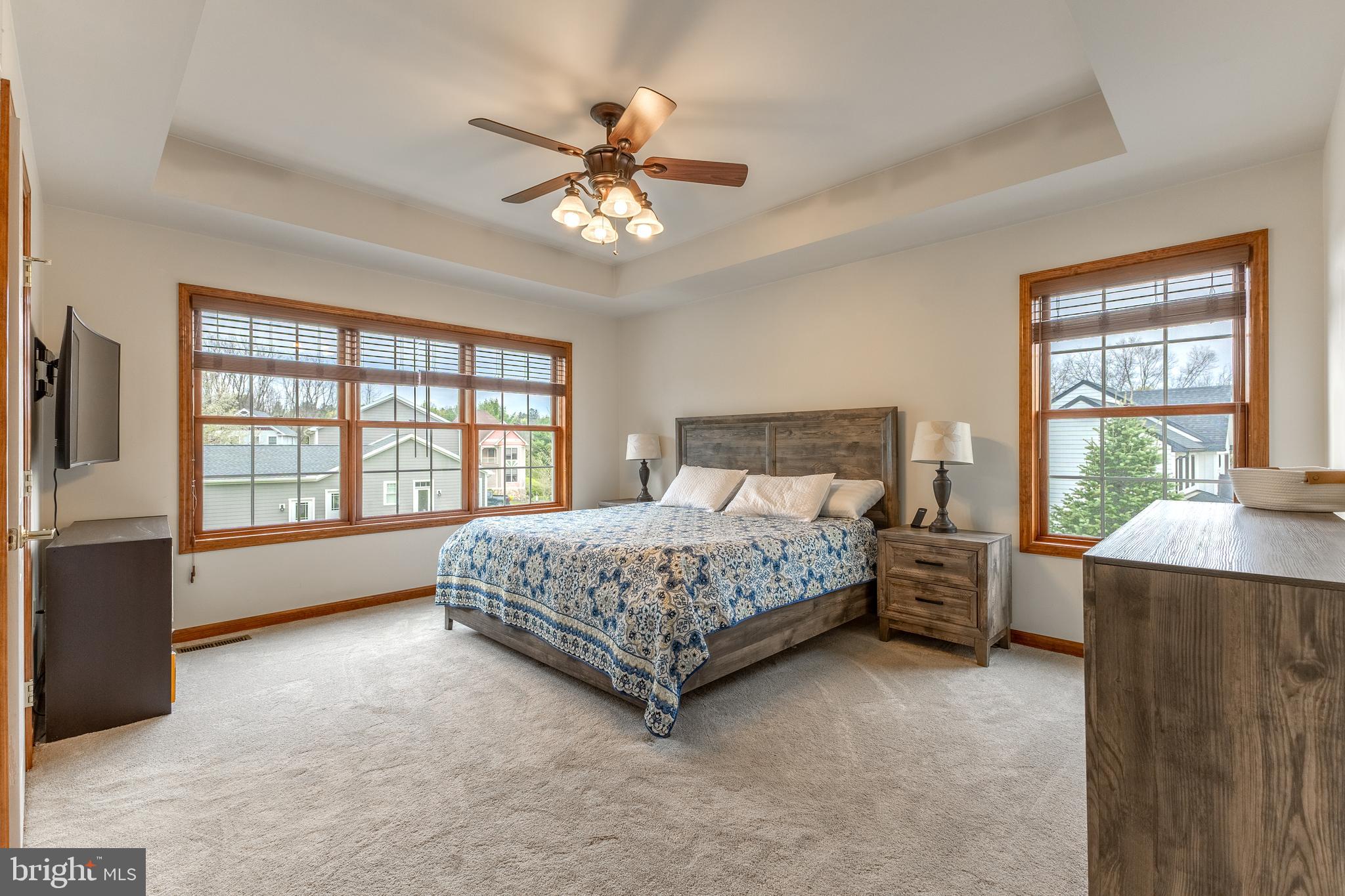 BARNBRIDGE - Residential