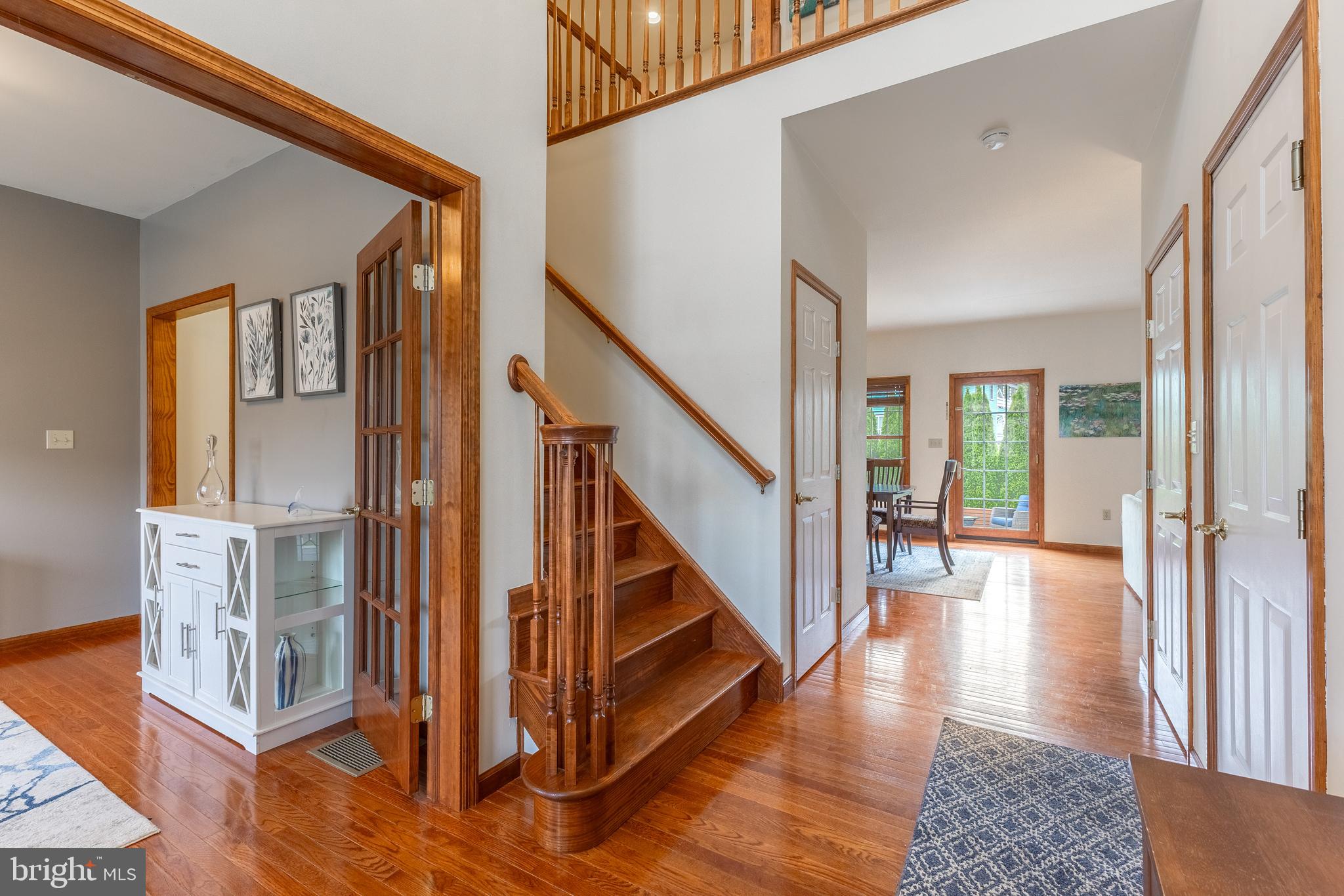 BARNBRIDGE - Residential