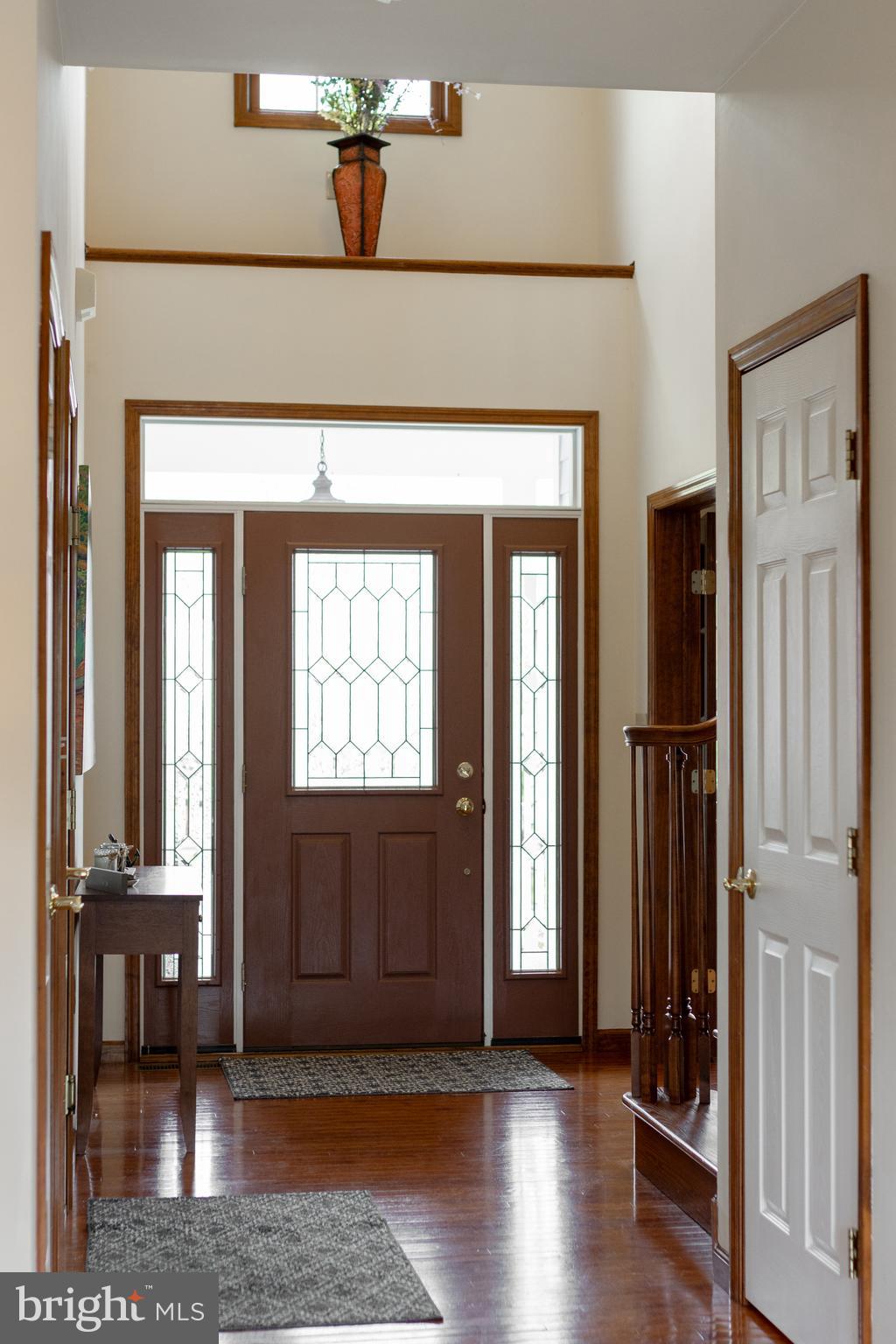 BARNBRIDGE - Residential