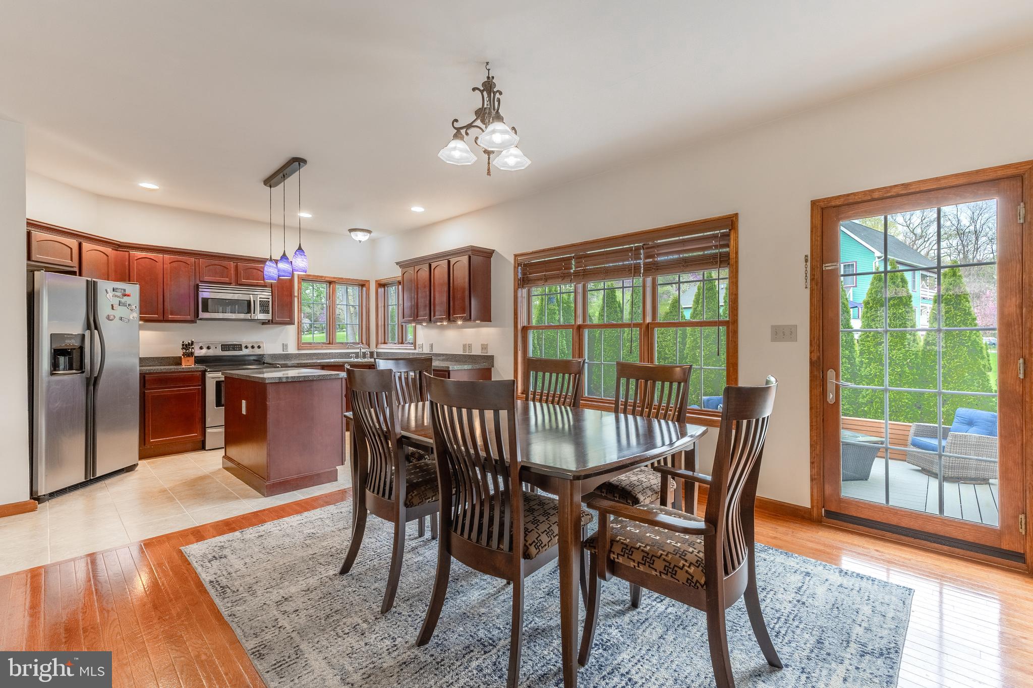 BARNBRIDGE - Residential