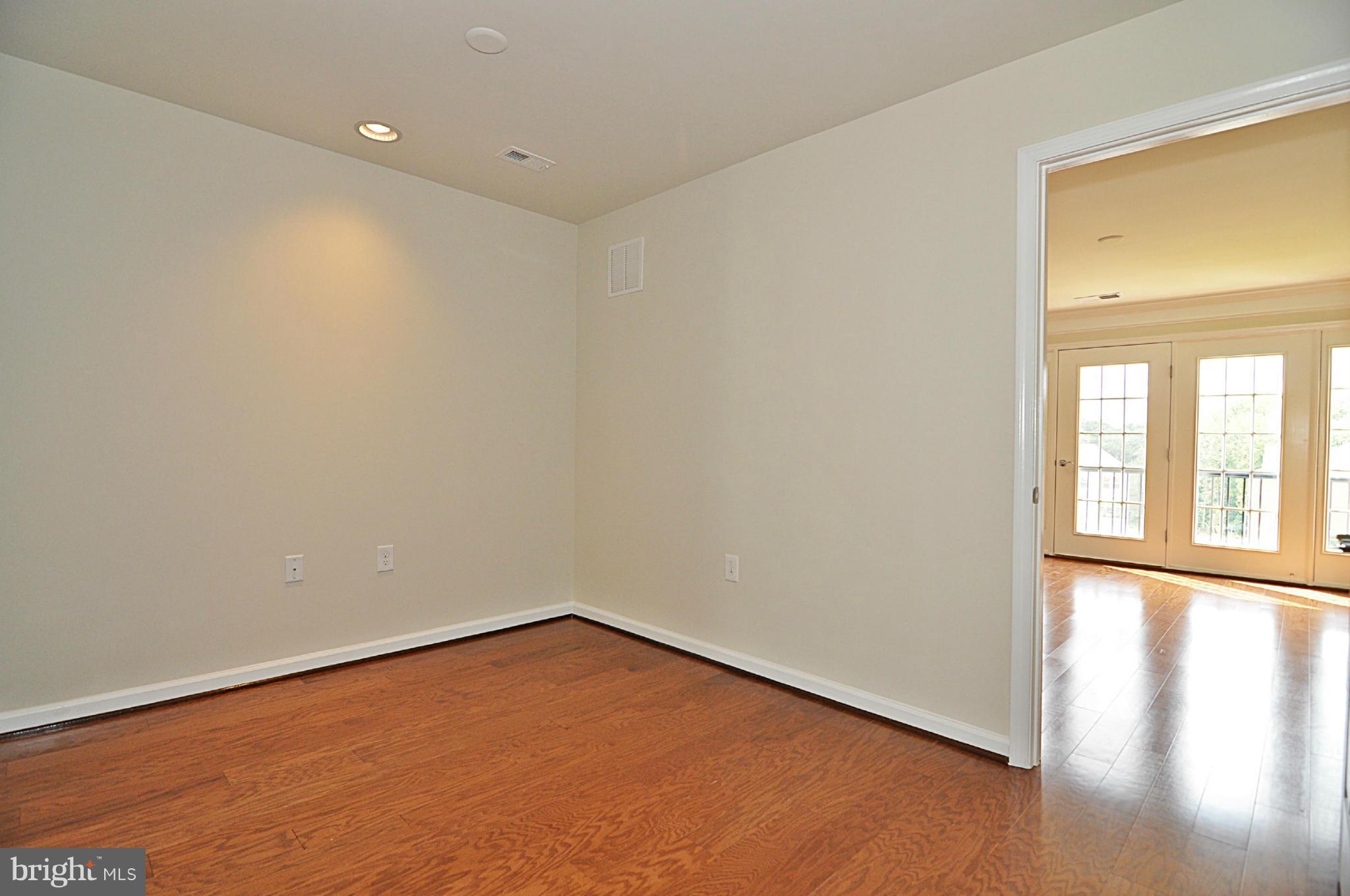 METROWEST - Residential Lease