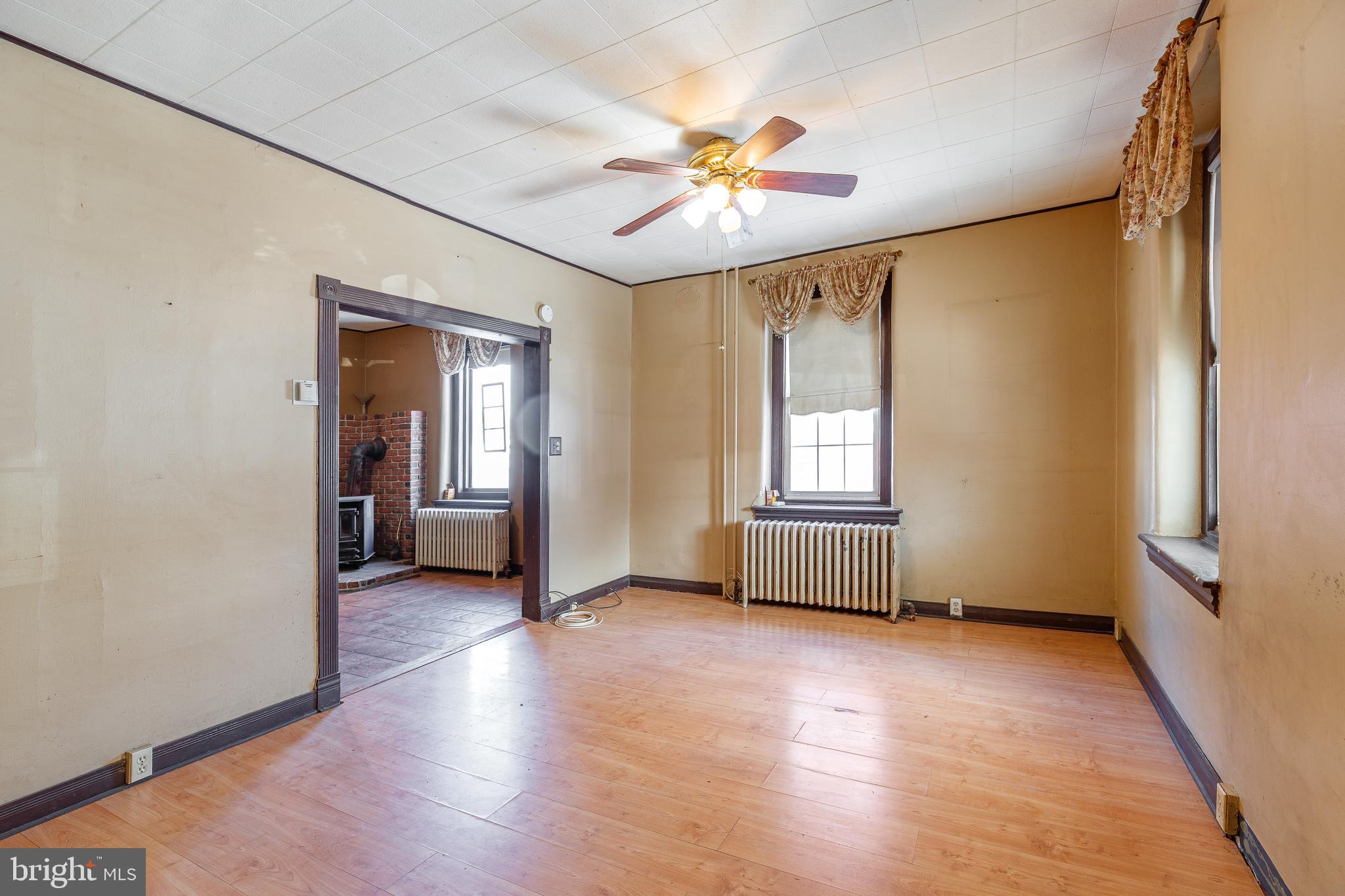 LANSDALE - Residential