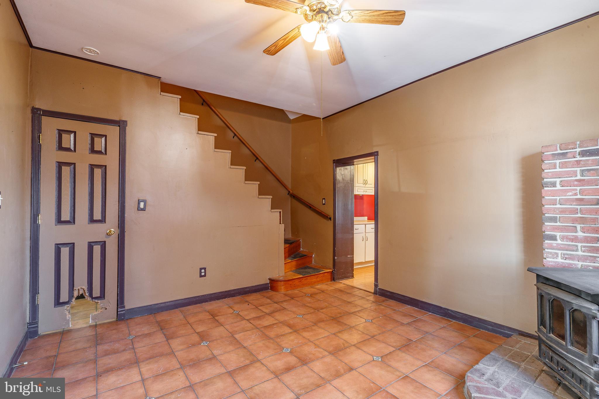 LANSDALE - Residential