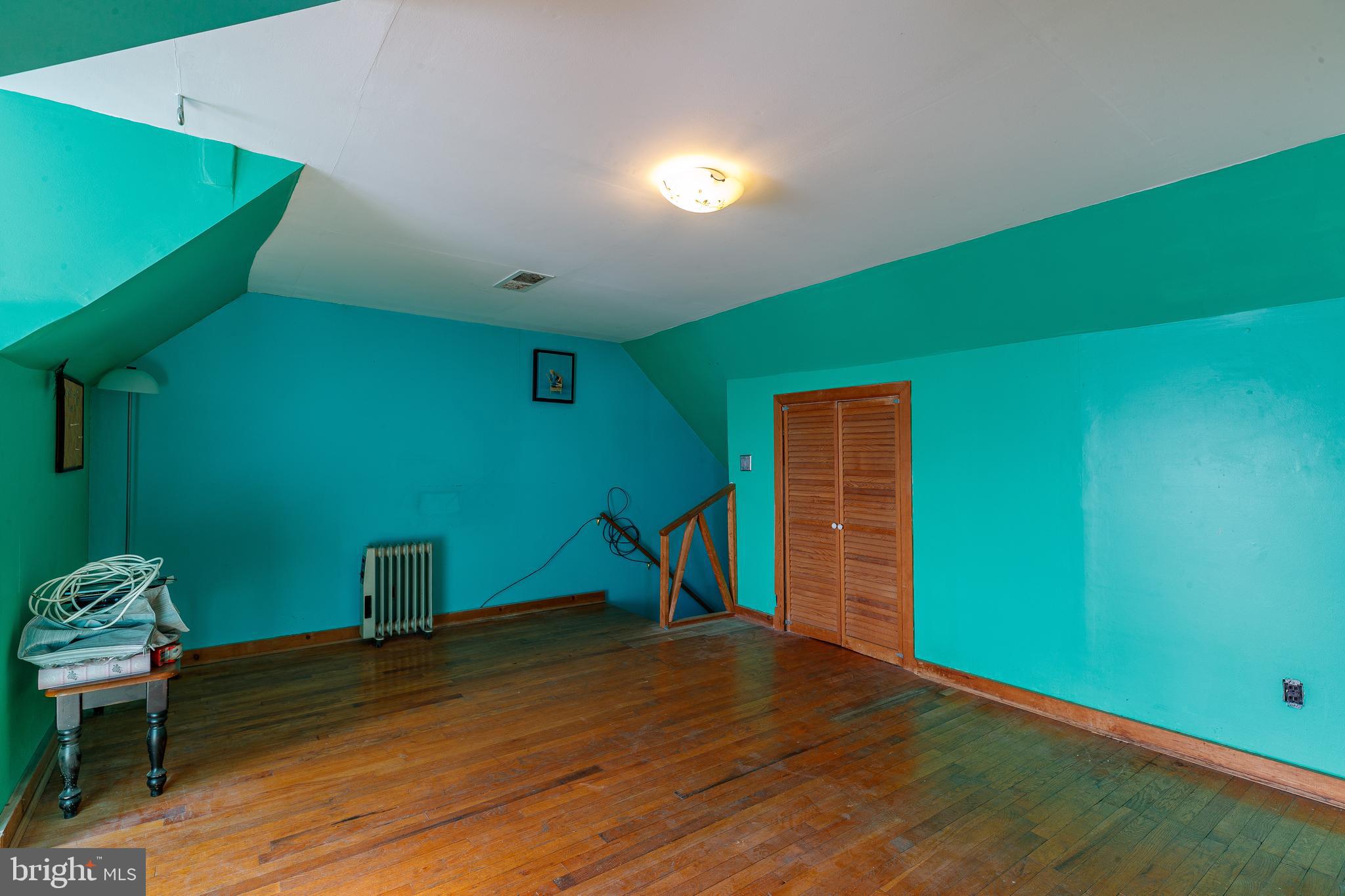 LANSDALE - Residential