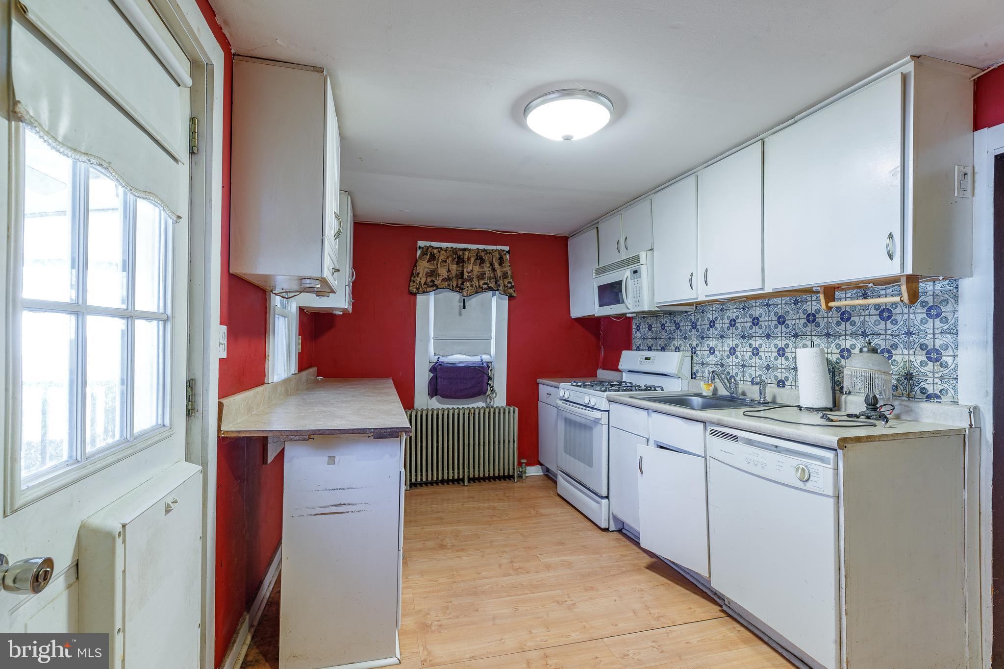 LANSDALE - Residential