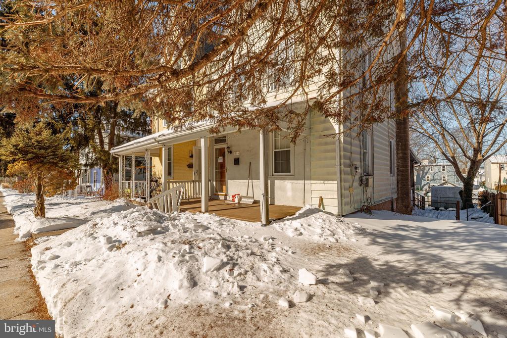 Photo of 316 Green Street, LANSDALE, PA 19446 (MLS # PAMC2166972)