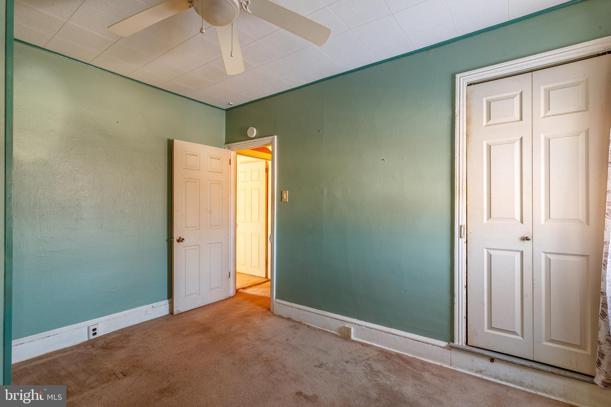 LANSDALE - Residential