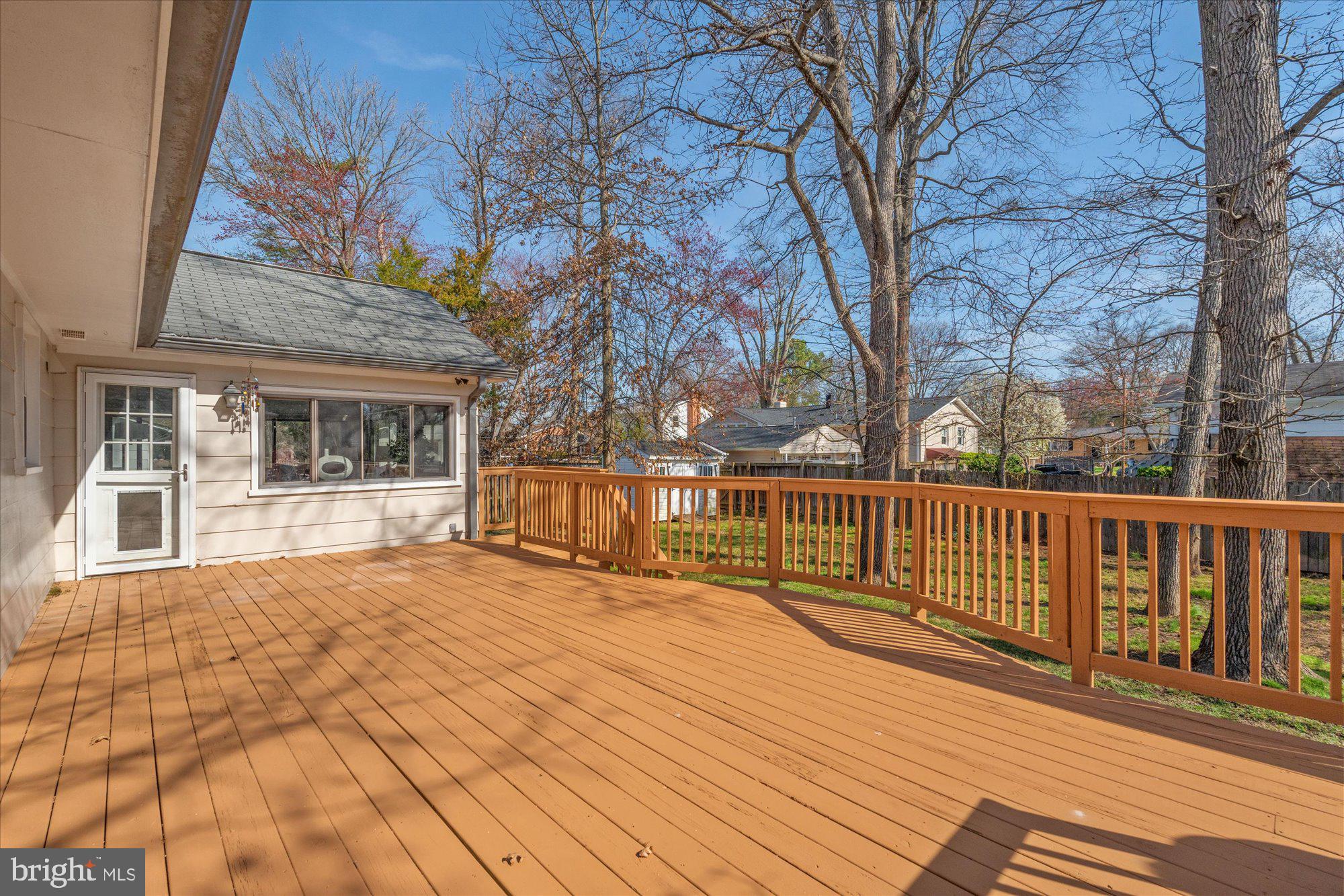 COLLINGWOOD ON THE POTOMAC - Residential