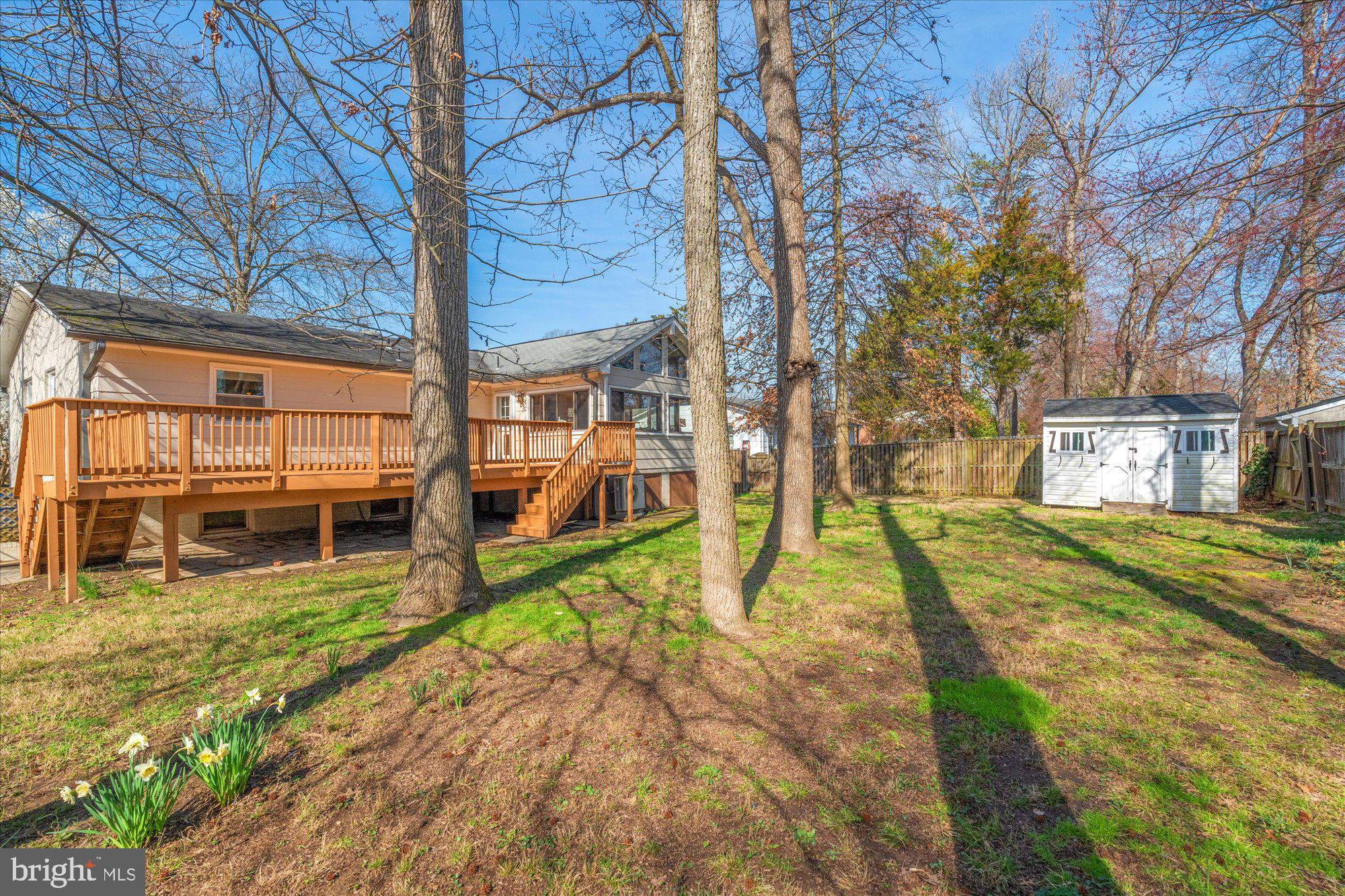 COLLINGWOOD ON THE POTOMAC - Residential