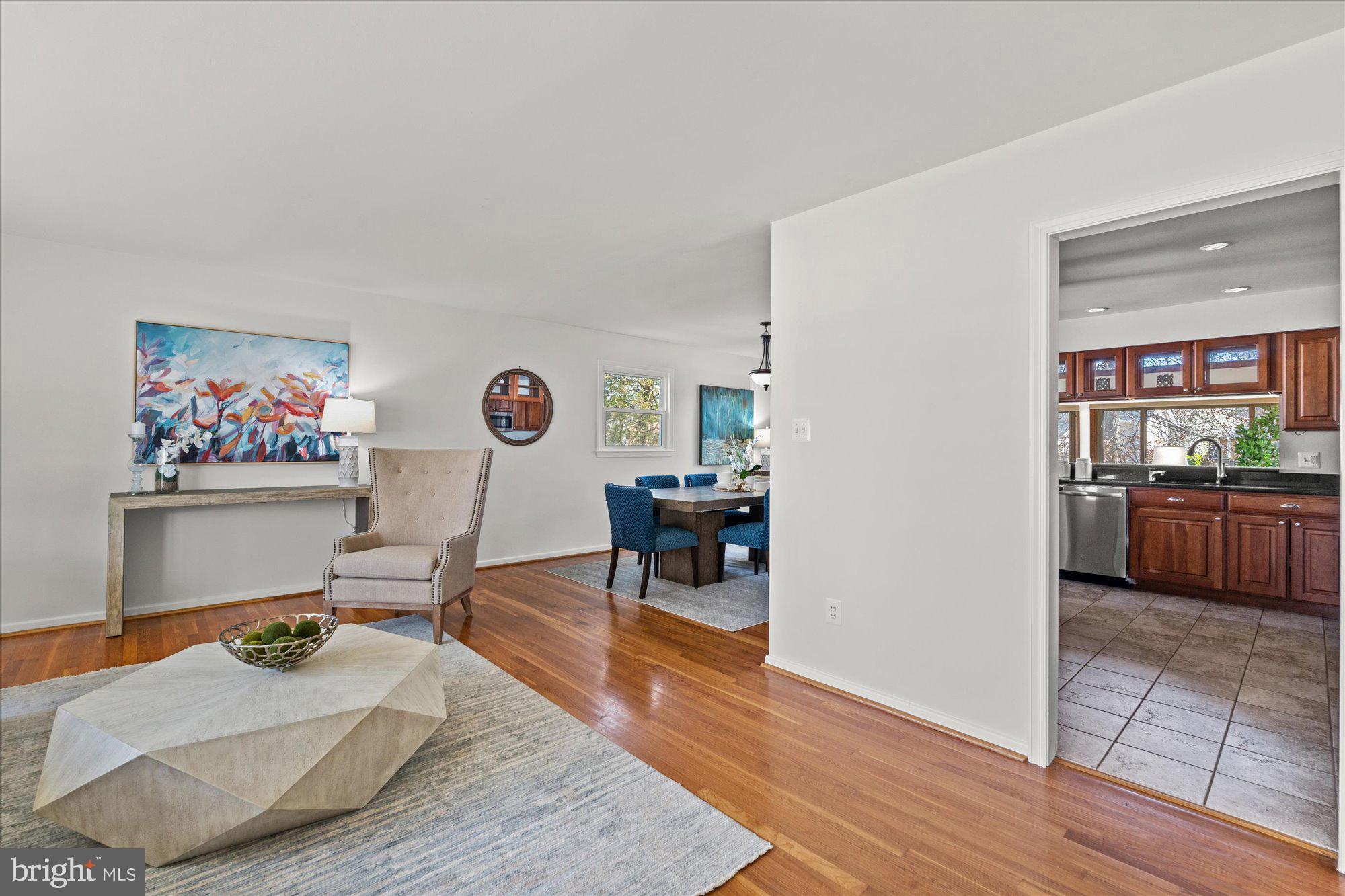 COLLINGWOOD ON THE POTOMAC - Residential